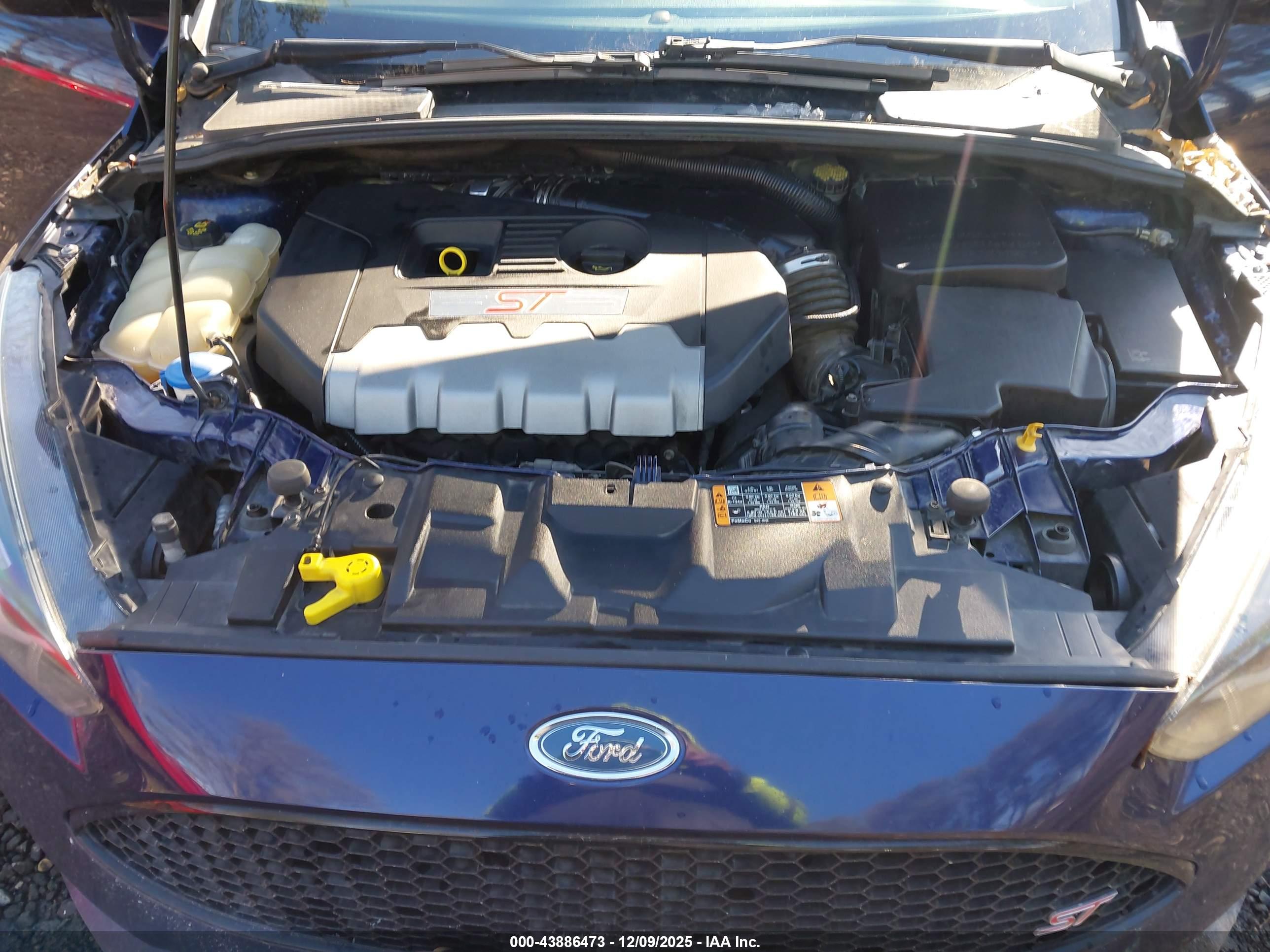 FORD FOCUS image 10