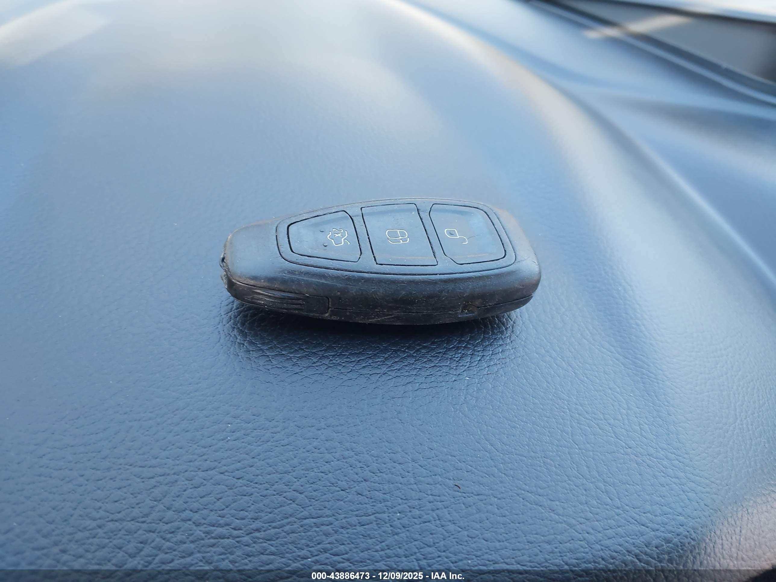 FORD FOCUS image 11