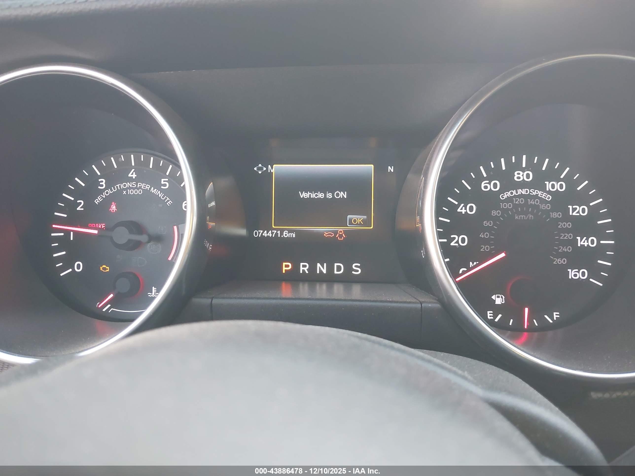 FORD MUSTANG image 7