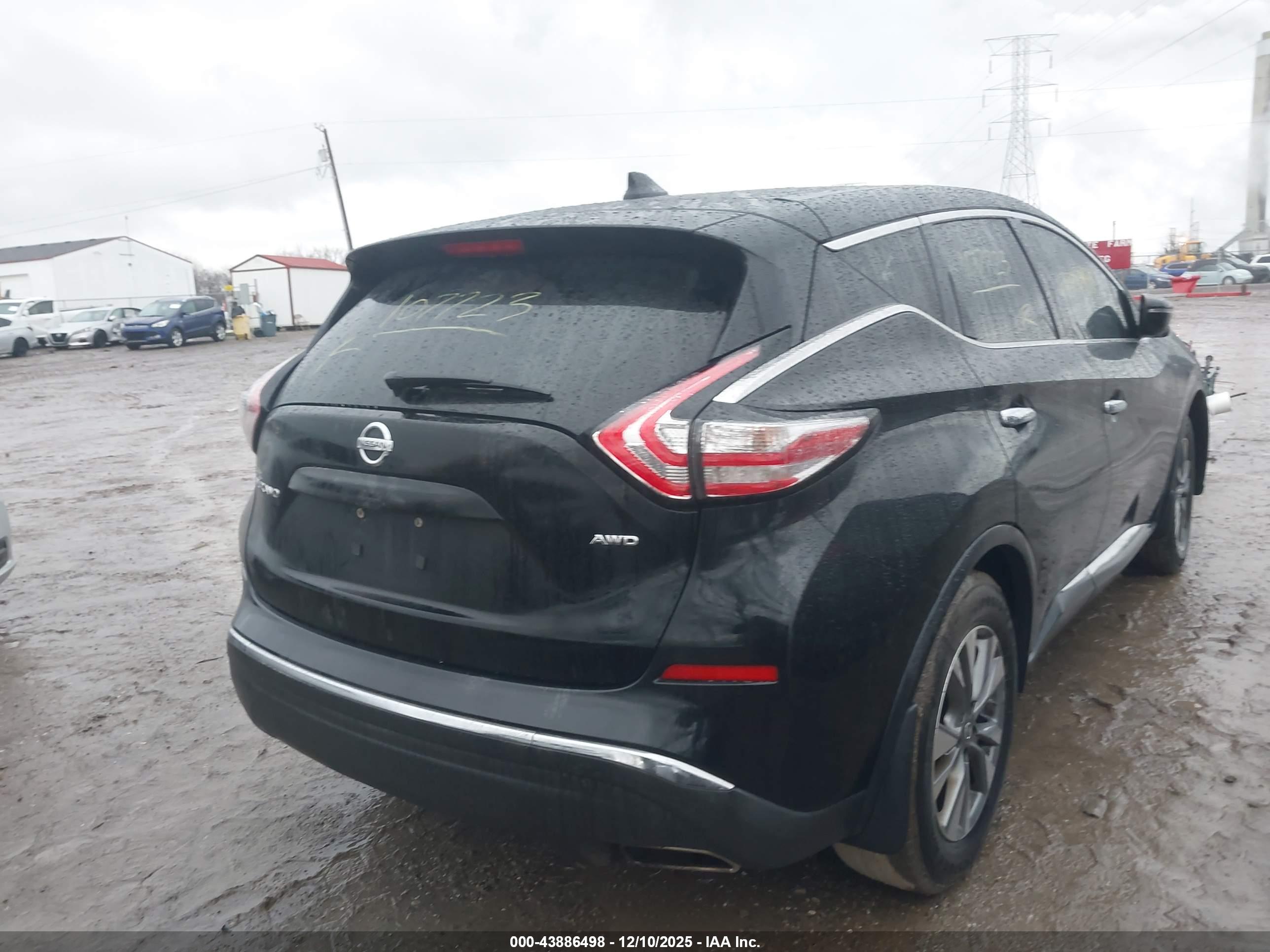 NISSAN MURANO image 4