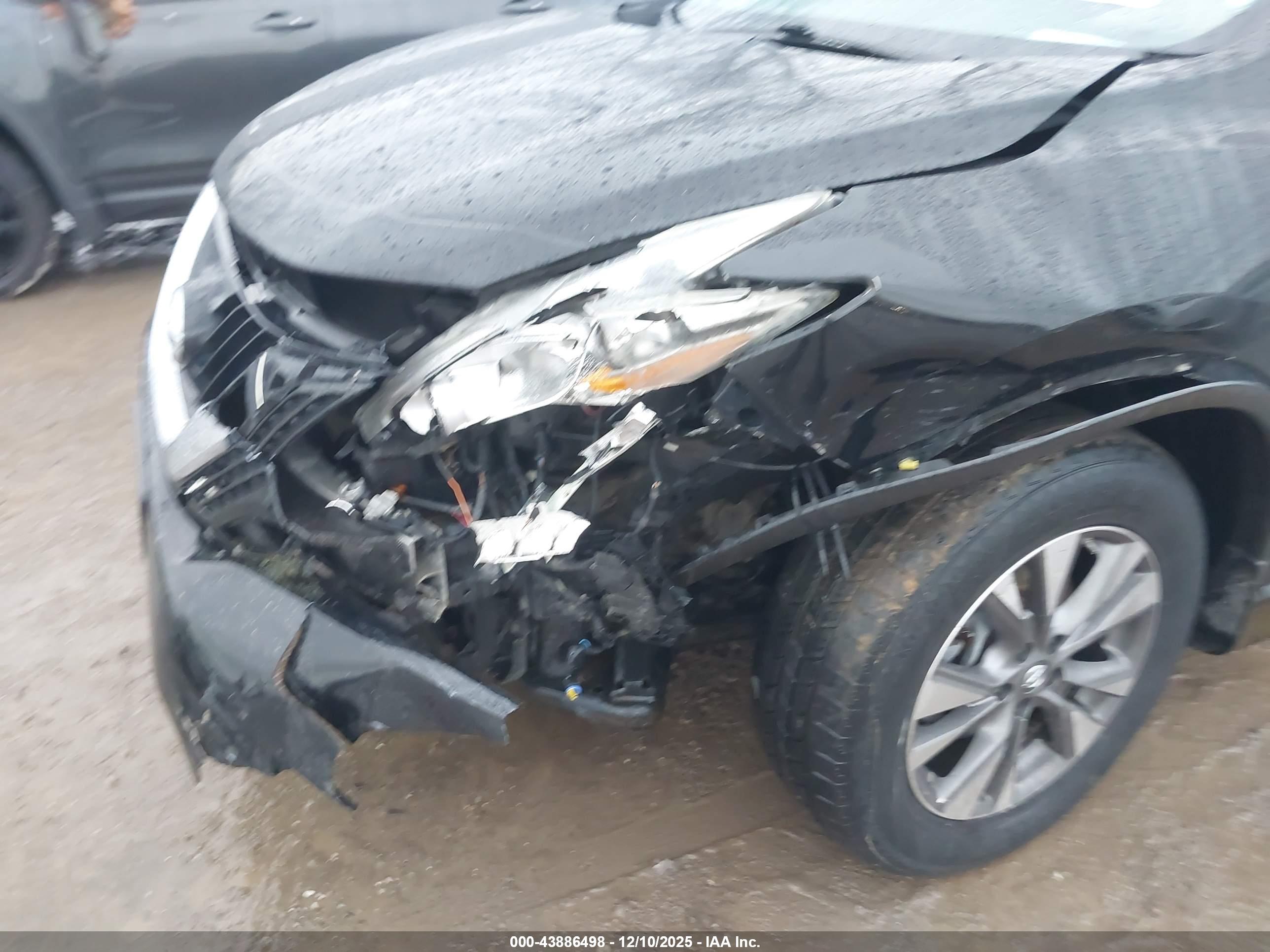 NISSAN MURANO image 6