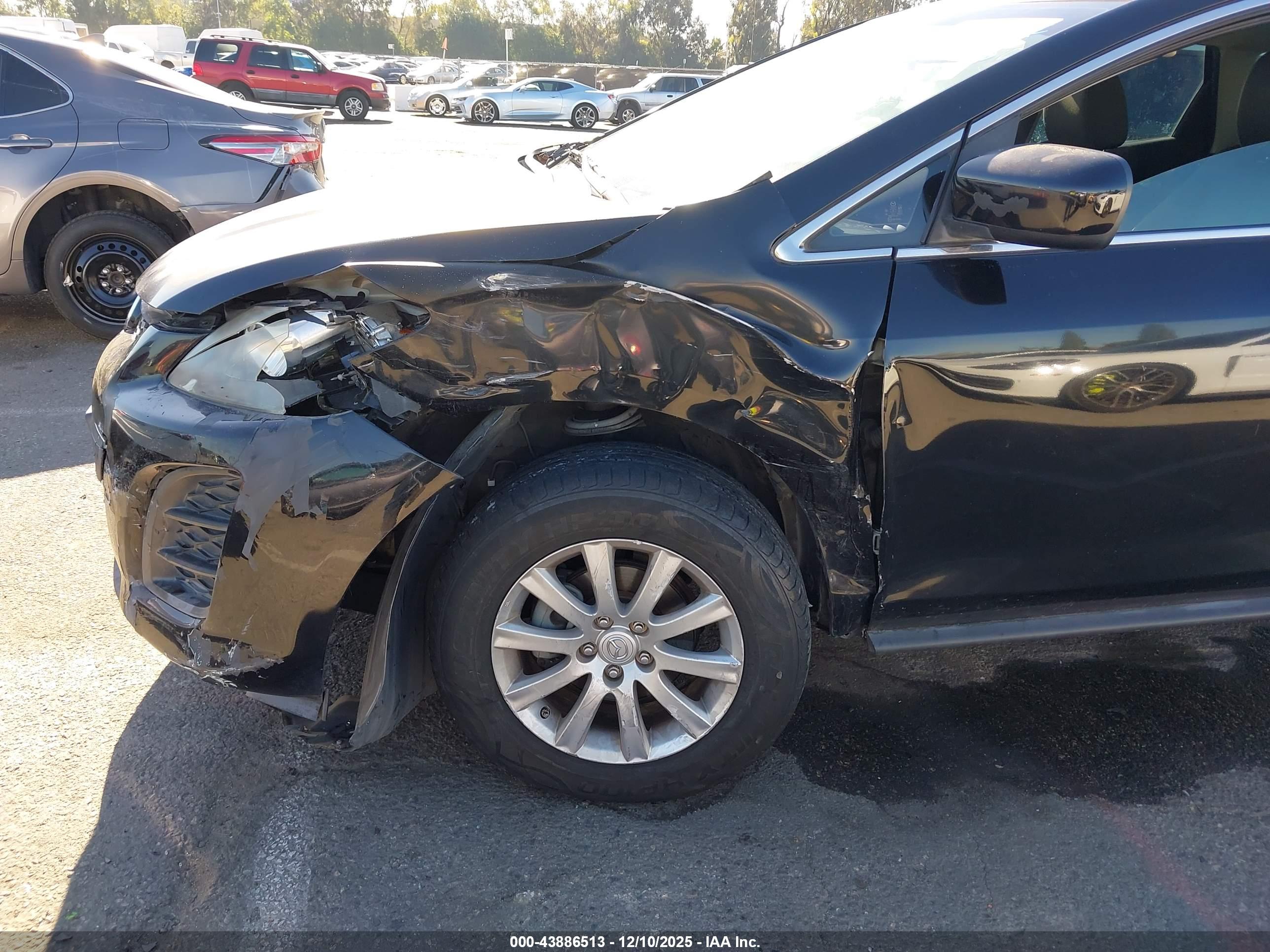 MAZDA CX-7 image 6