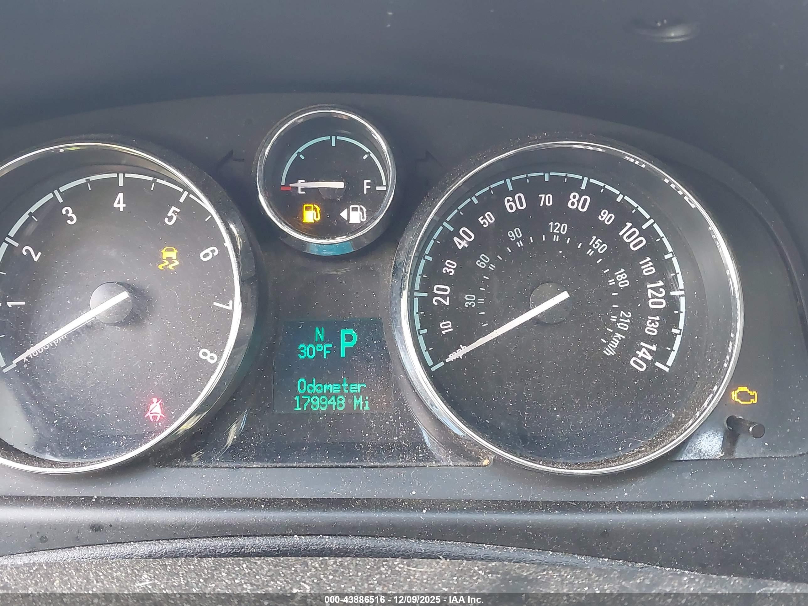 CHEVROLET CAPTIVA image 7