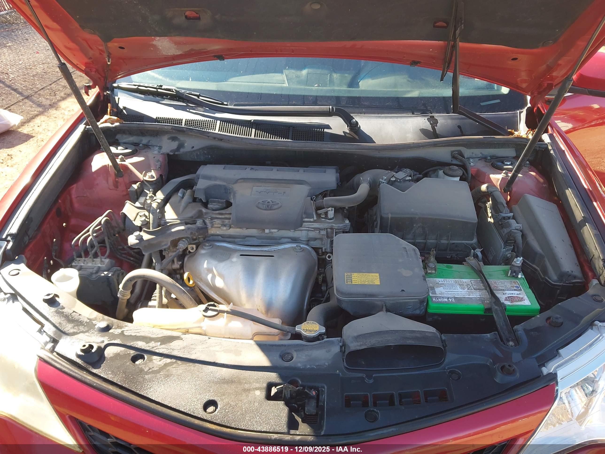 TOYOTA CAMRY image 10