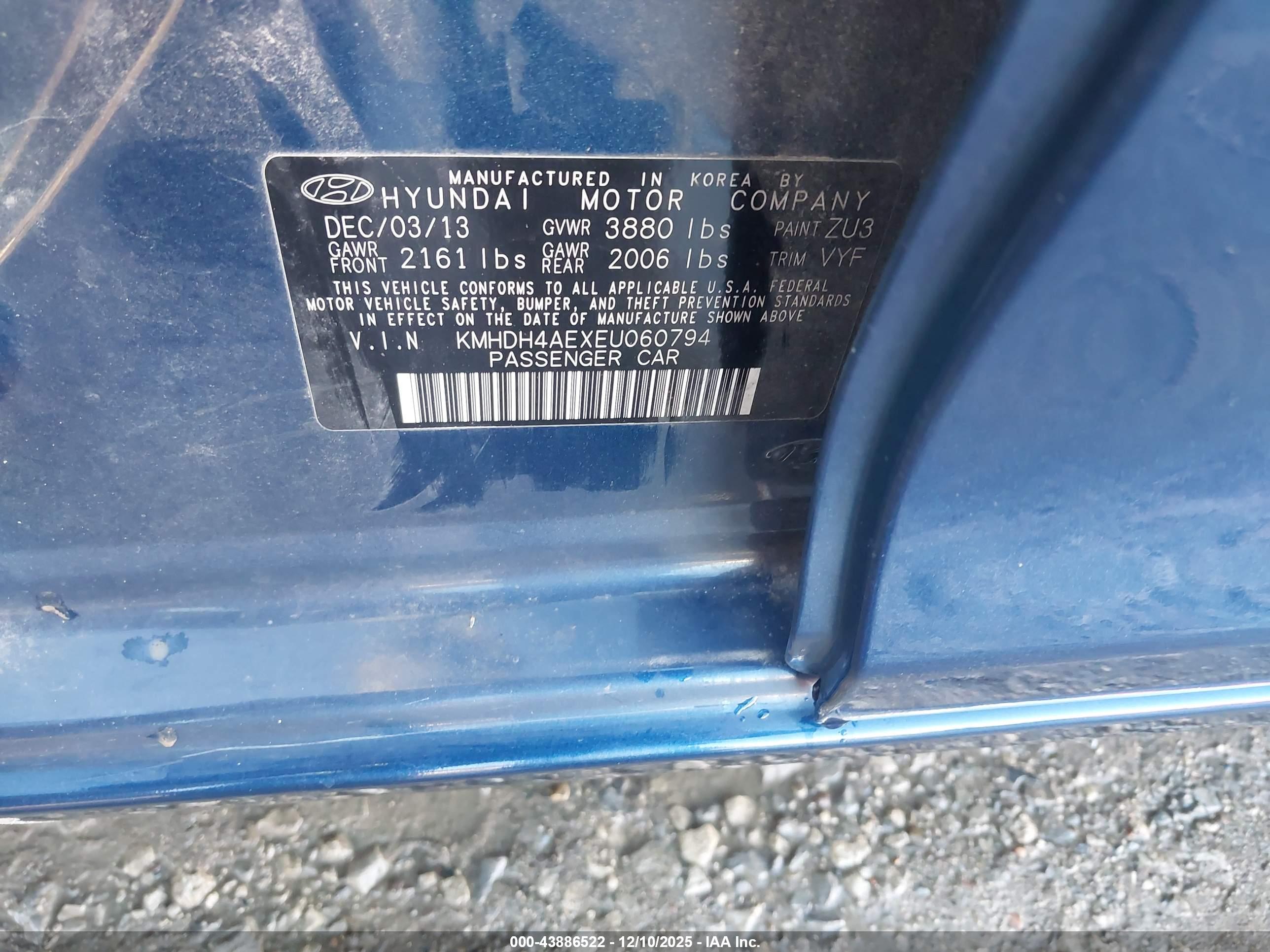 HYUNDAI ELANTRA image 9