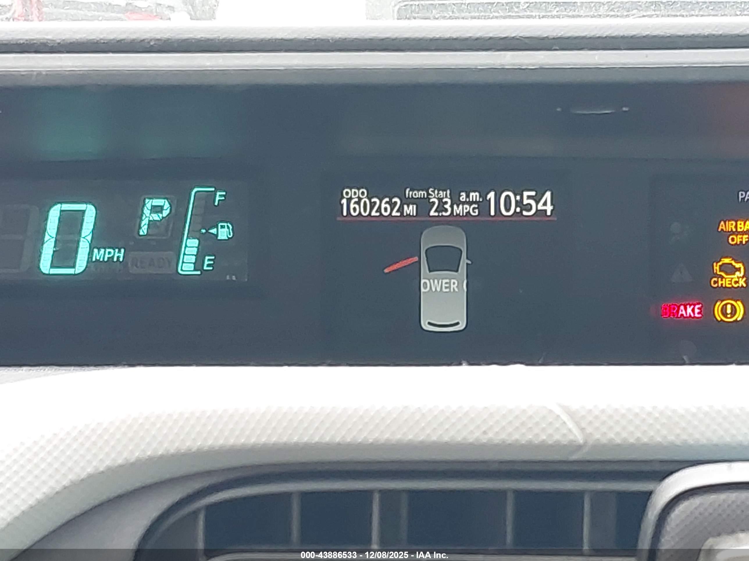 TOYOTA PRIUS image 7