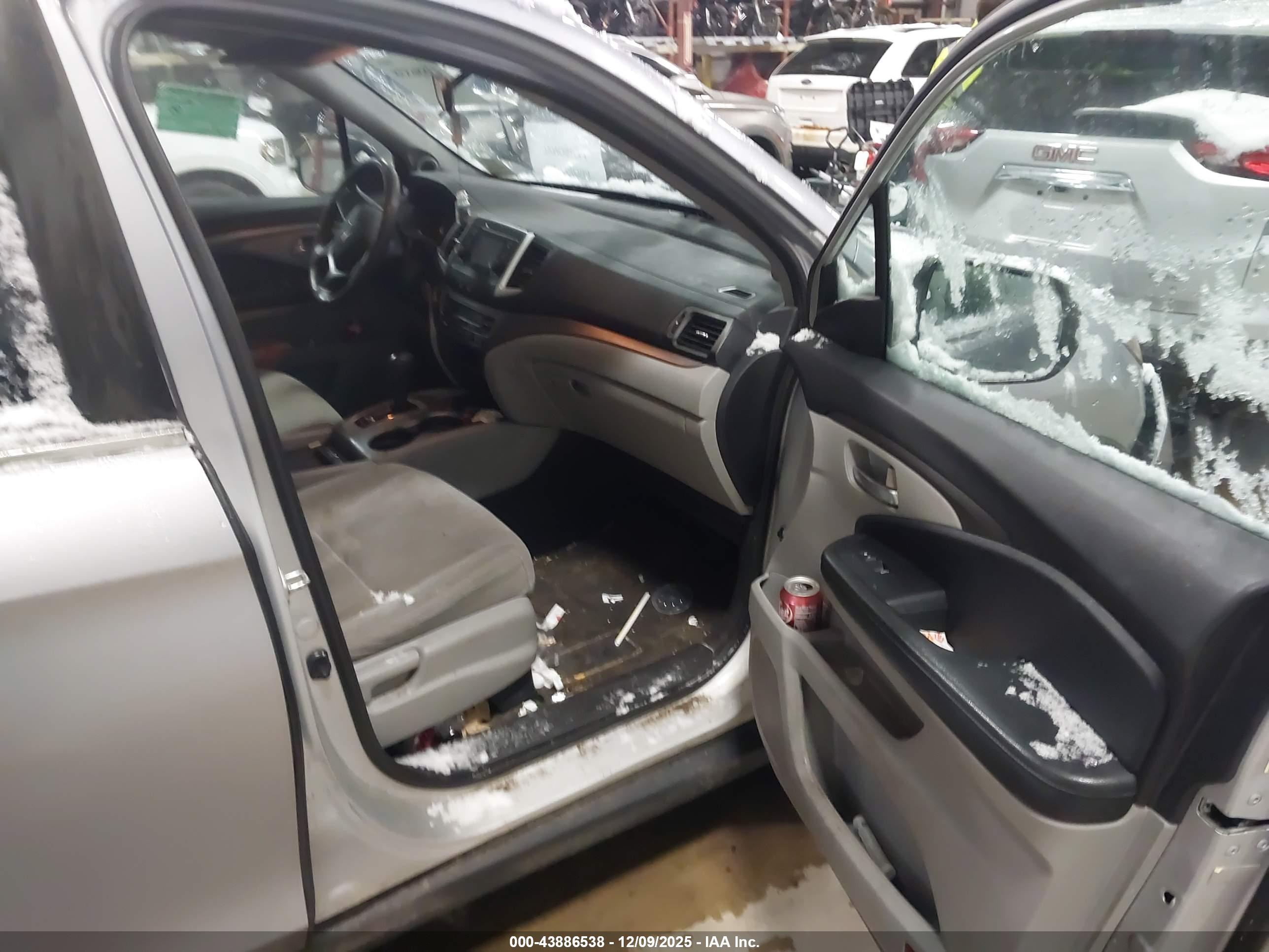 HONDA PILOT image 5