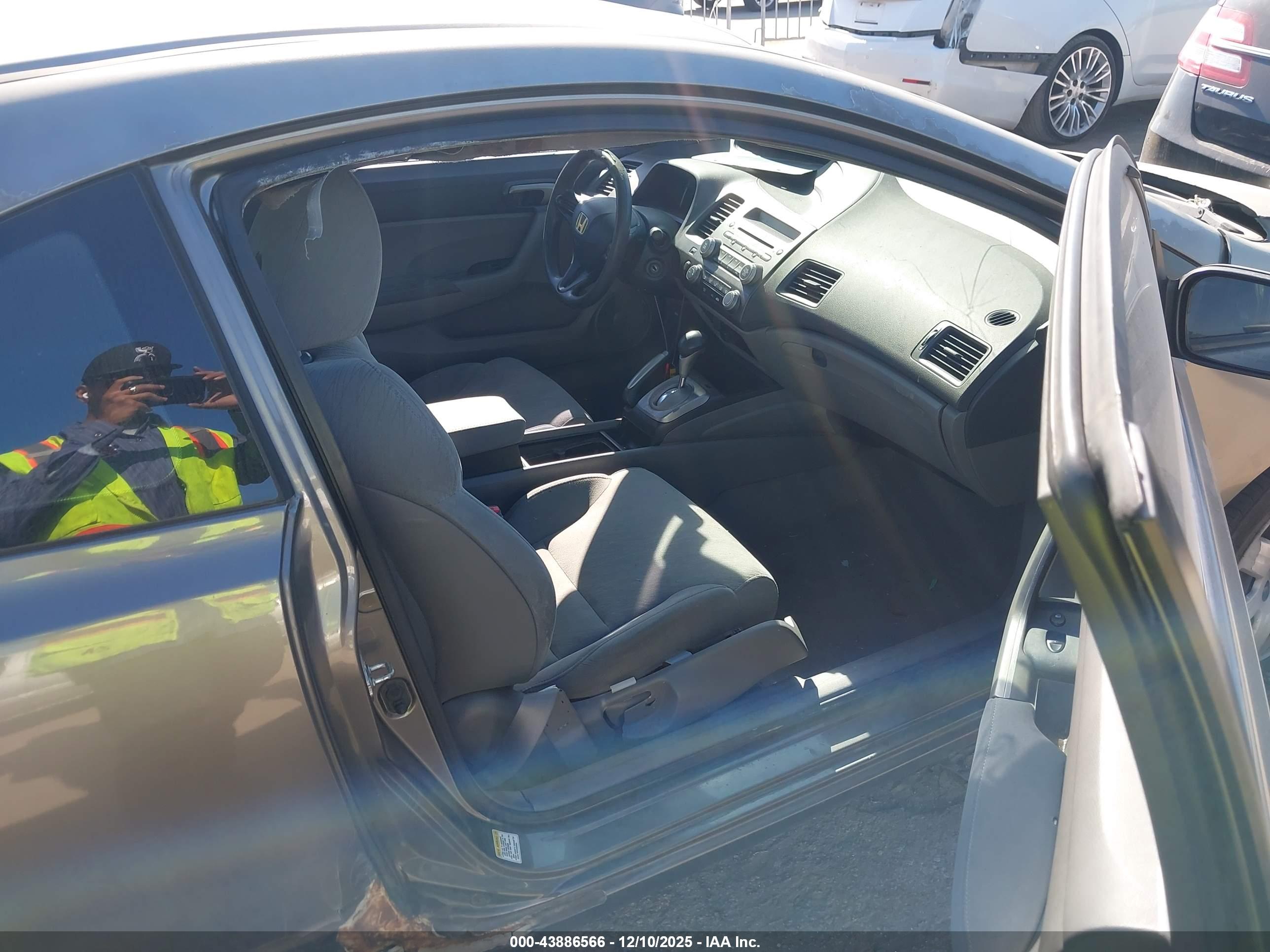 HONDA CIVIC image 5
