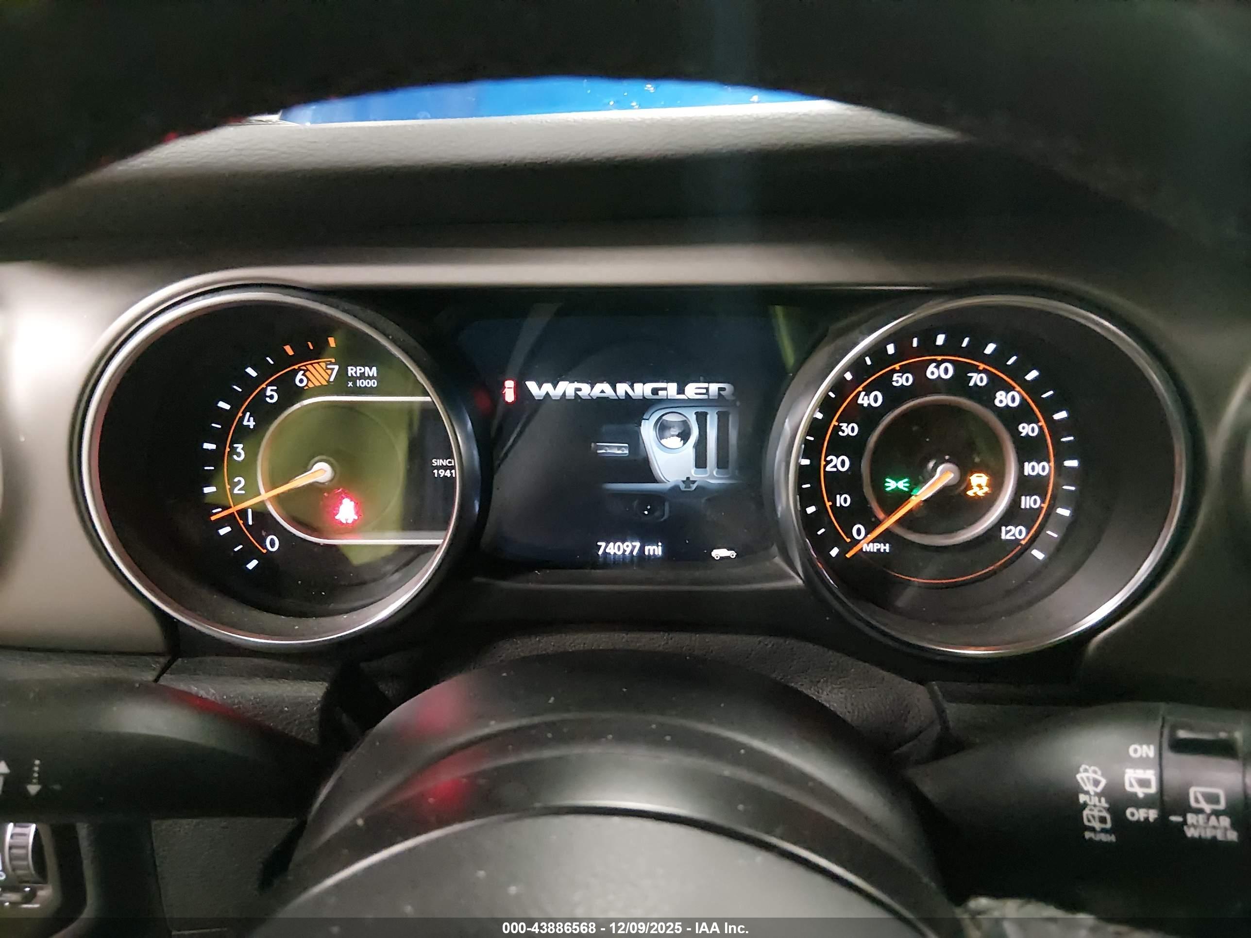 JEEP WRANGLER image 7