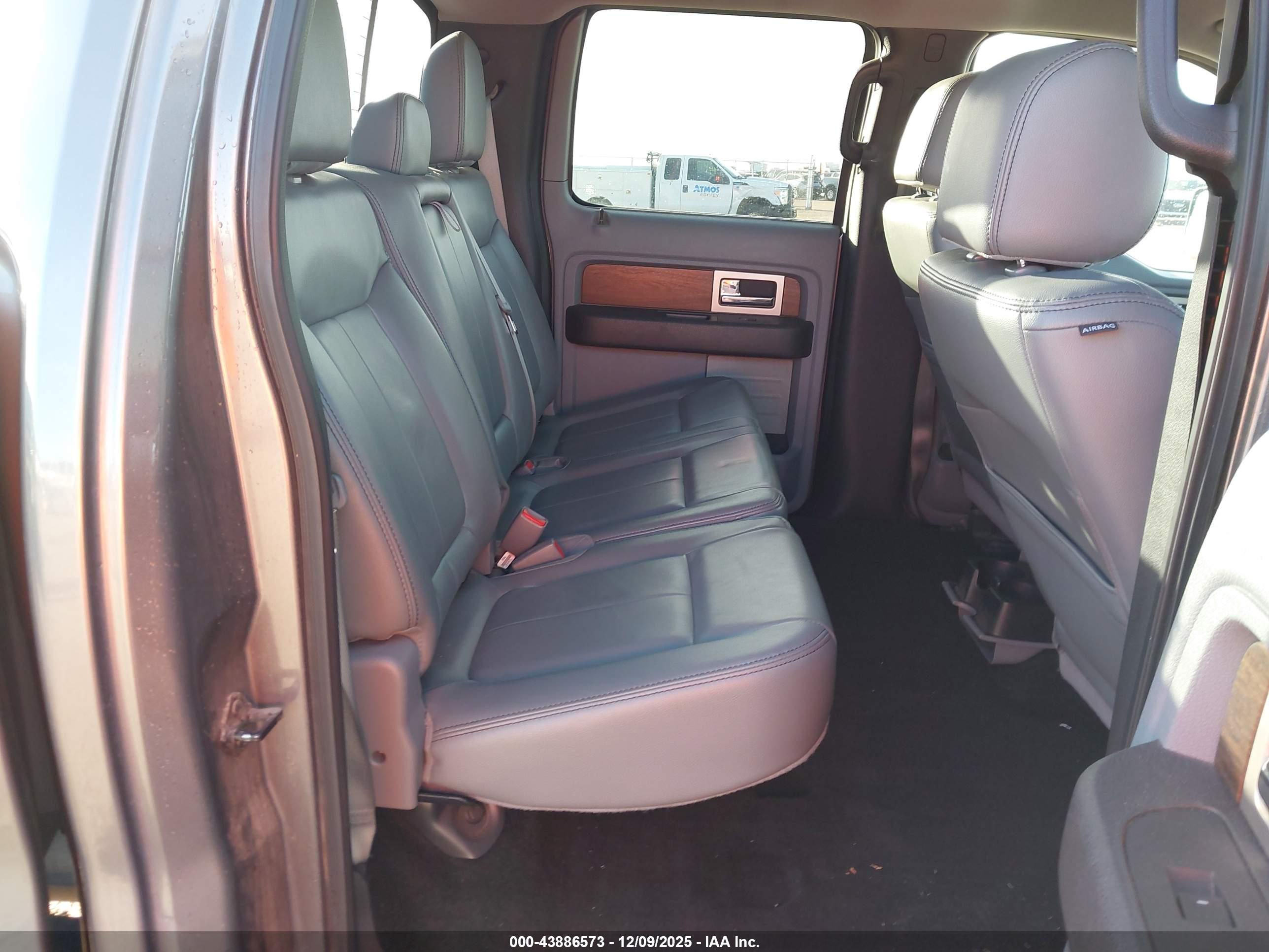 FORD F-150 image 8