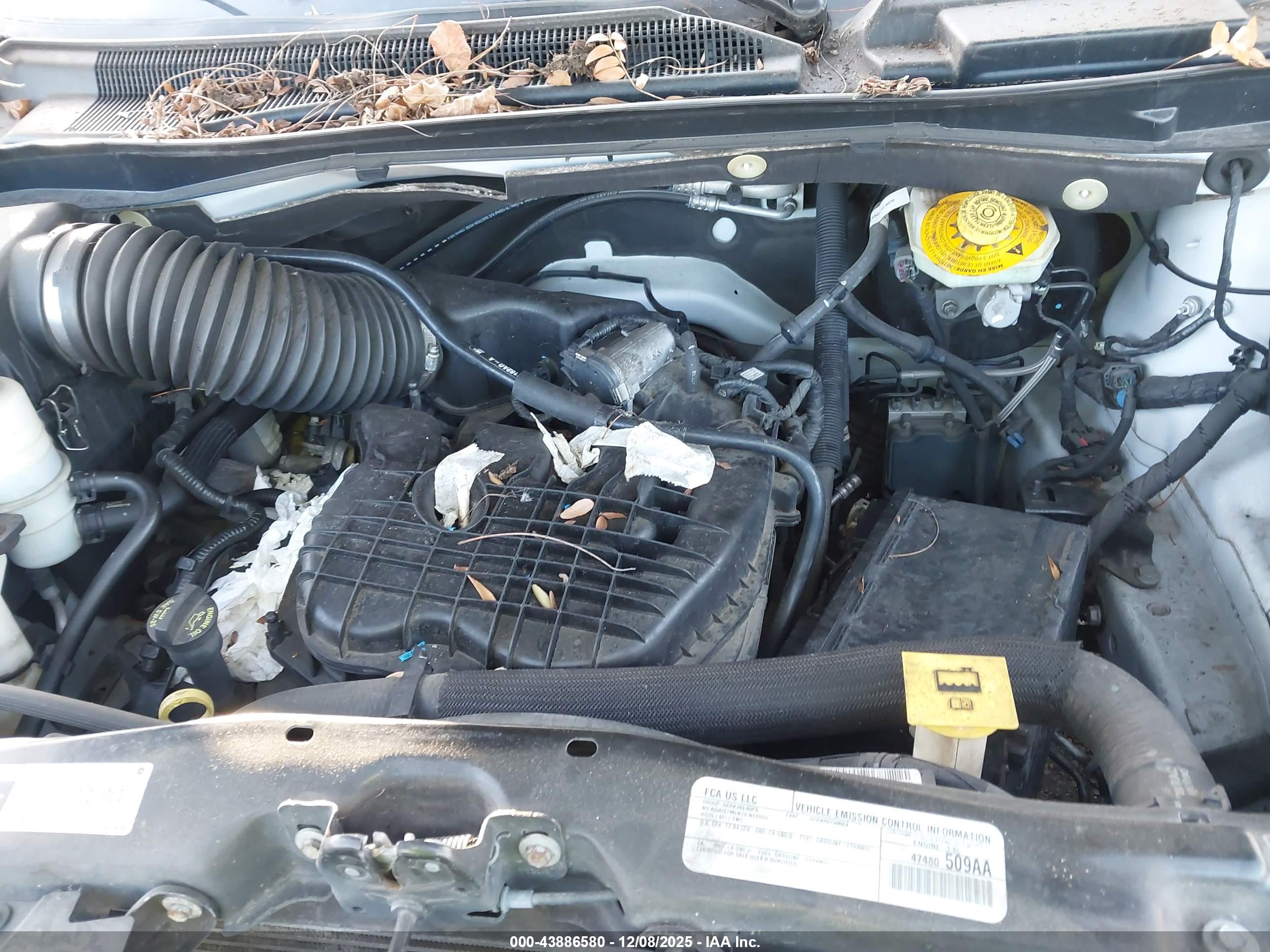 DODGE GRAND image 10
