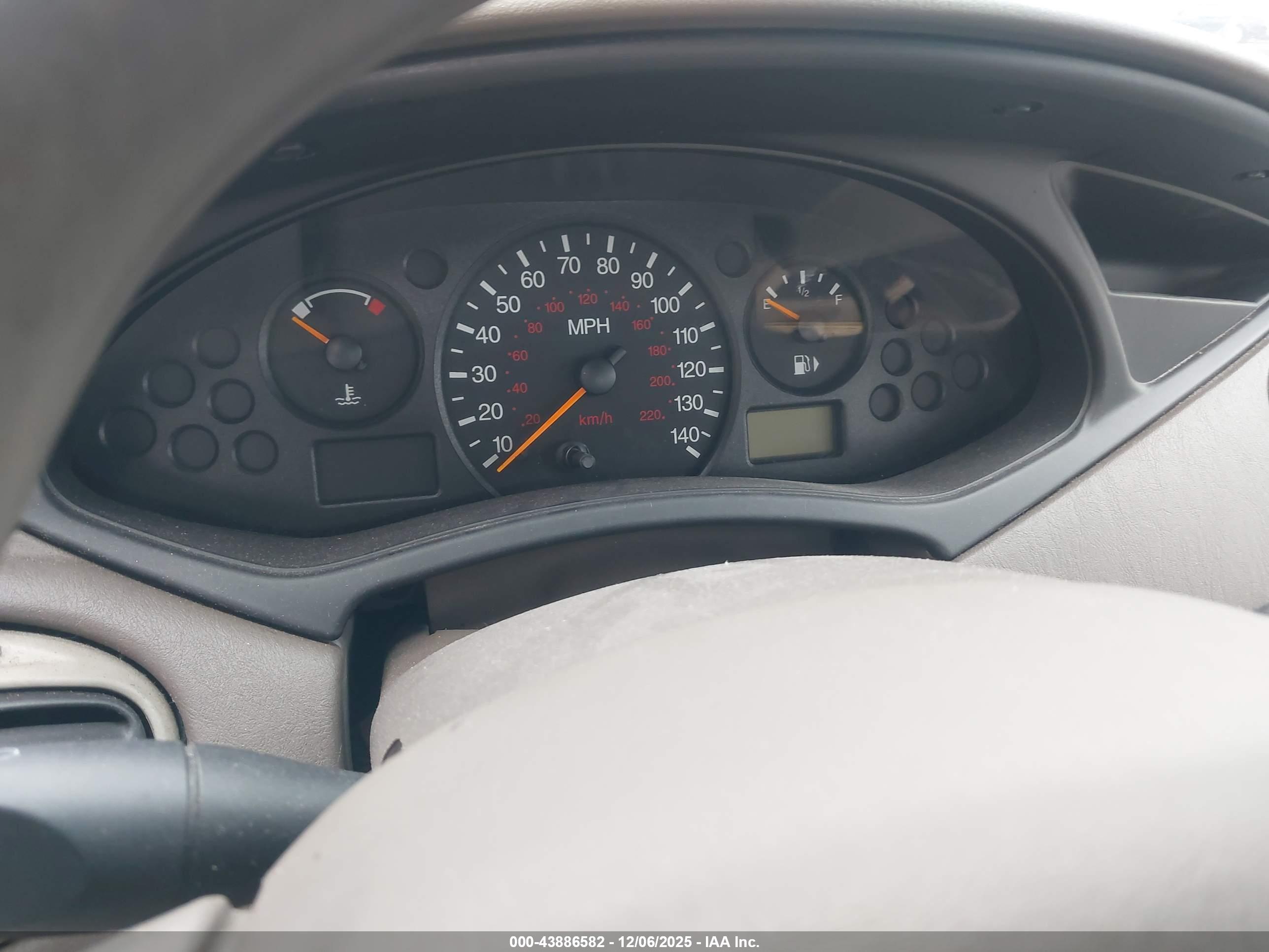 FORD FOCUS image 7