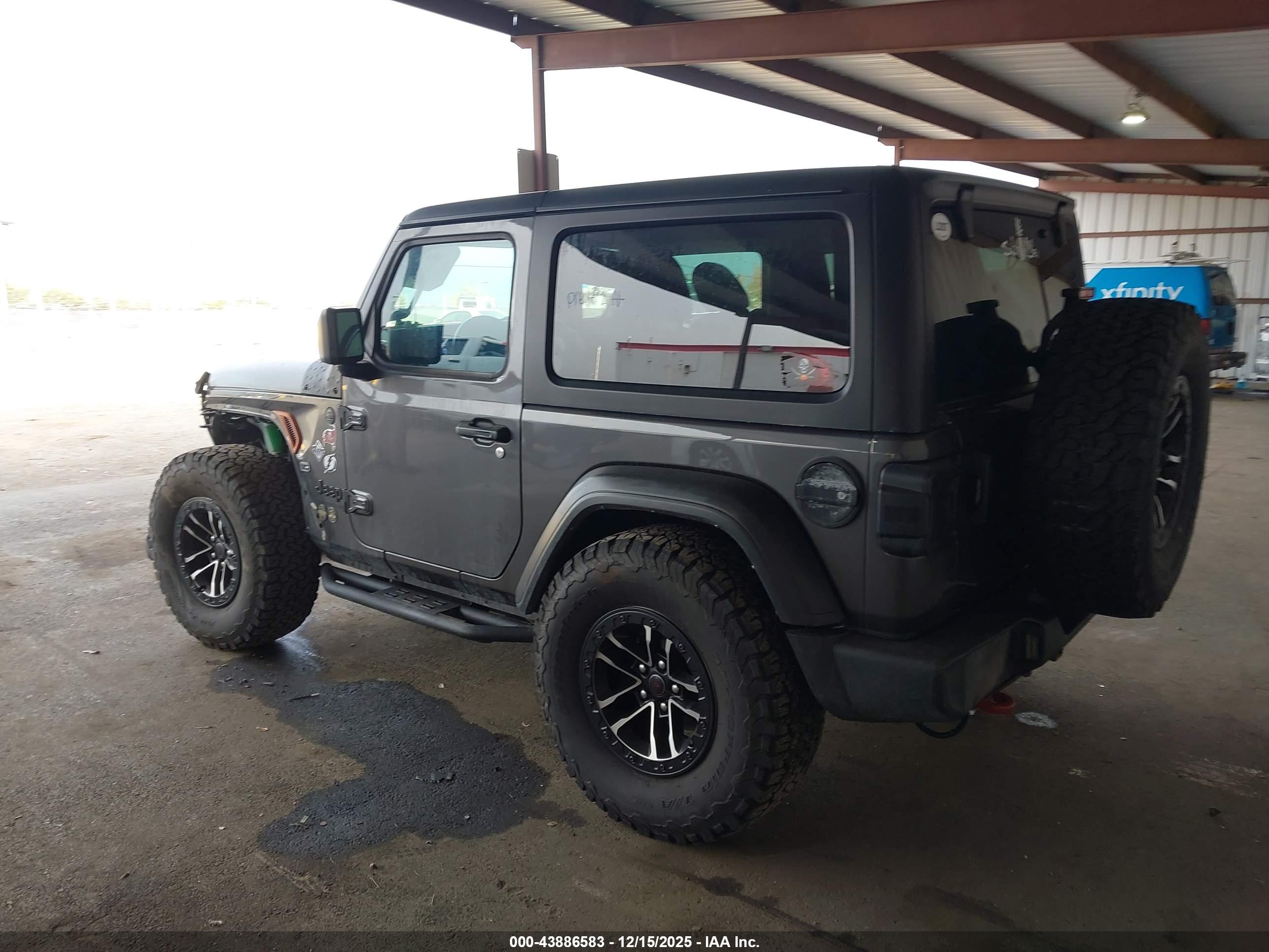 JEEP WRANGLER image 3