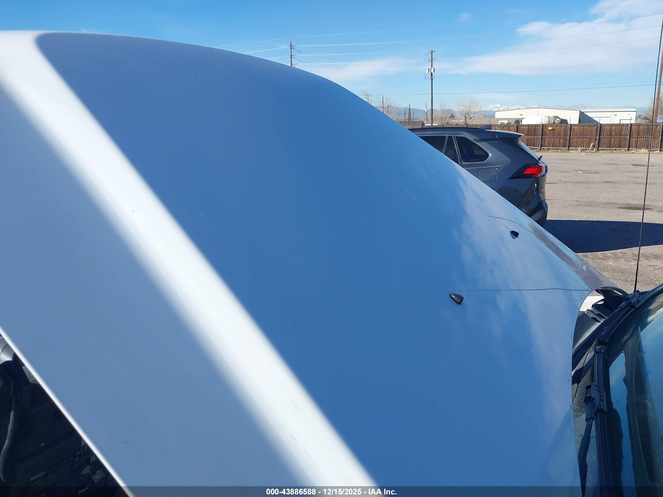 FORD ESCAPE image 6