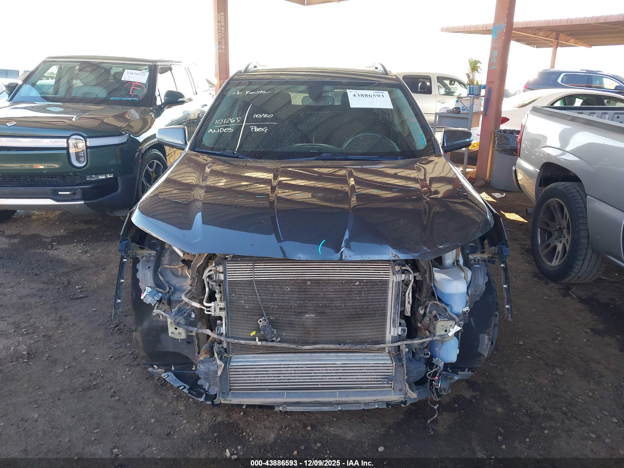 GMC TERRAIN image 6