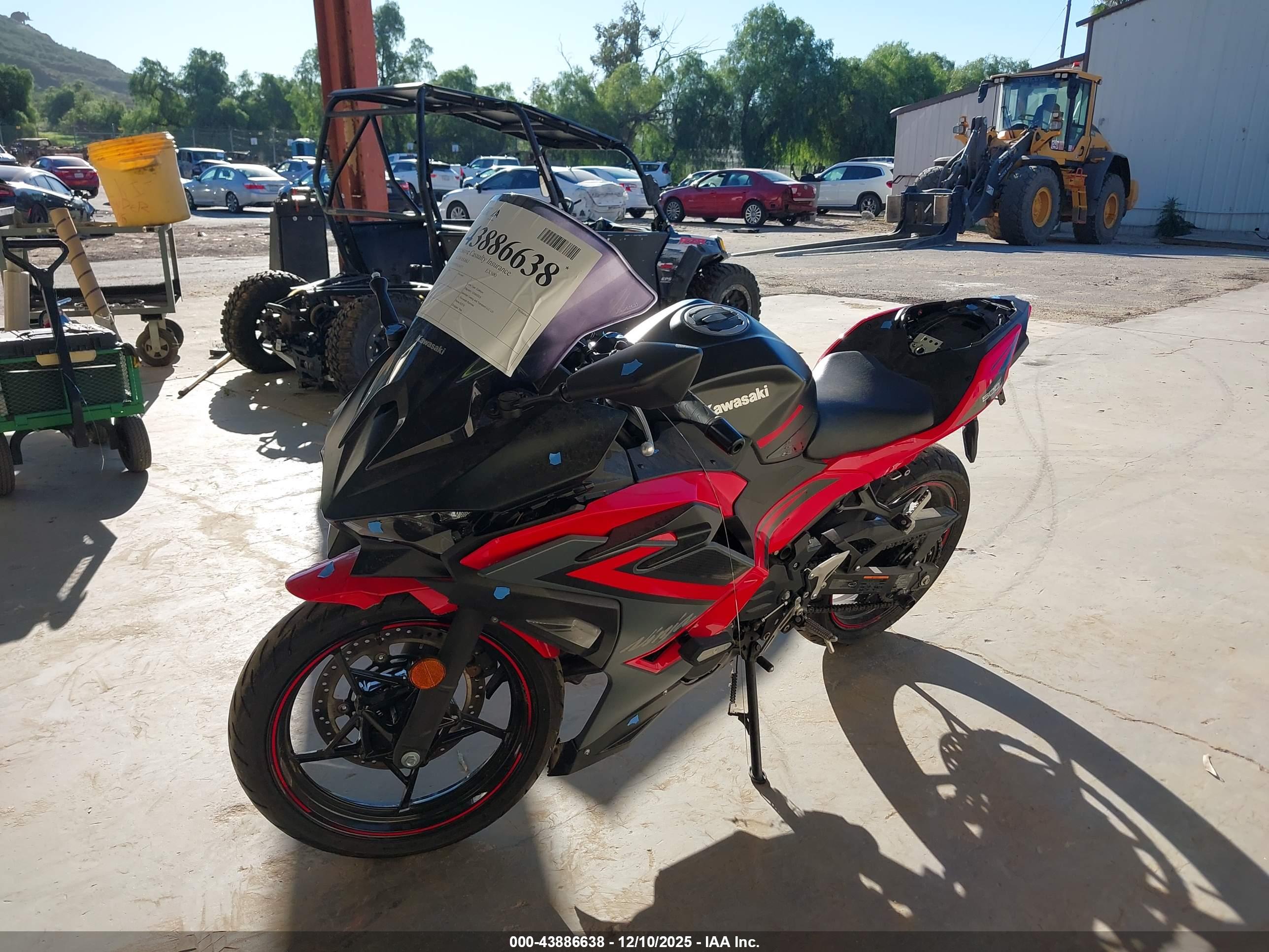 KAWASAKI EX500 image 2