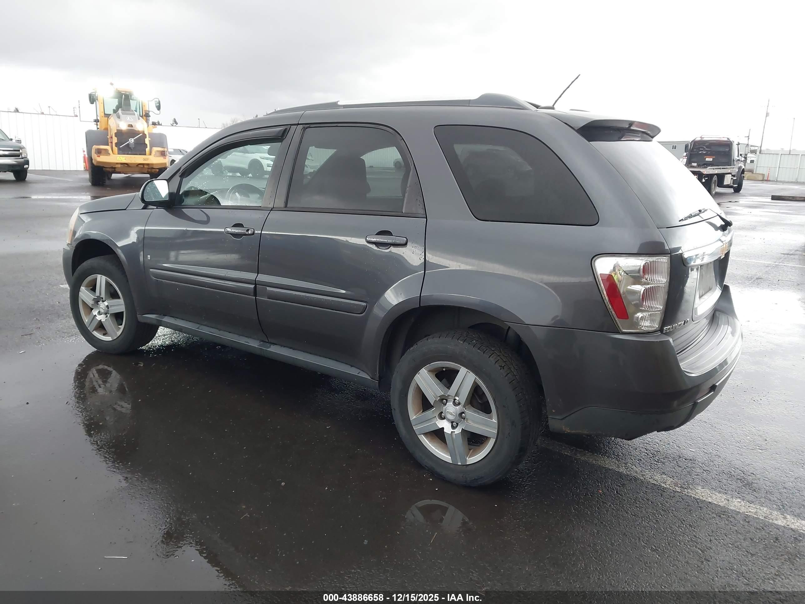 CHEVROLET EQUINOX image 3