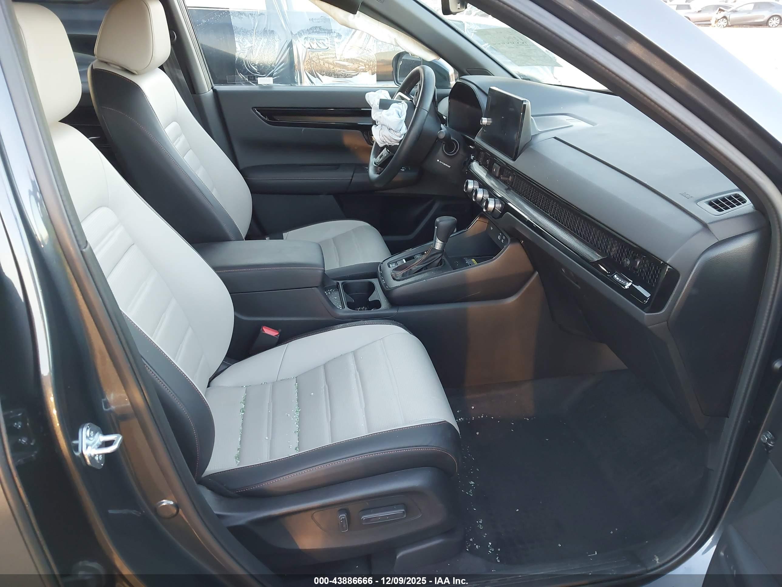 HONDA CR-V image 5