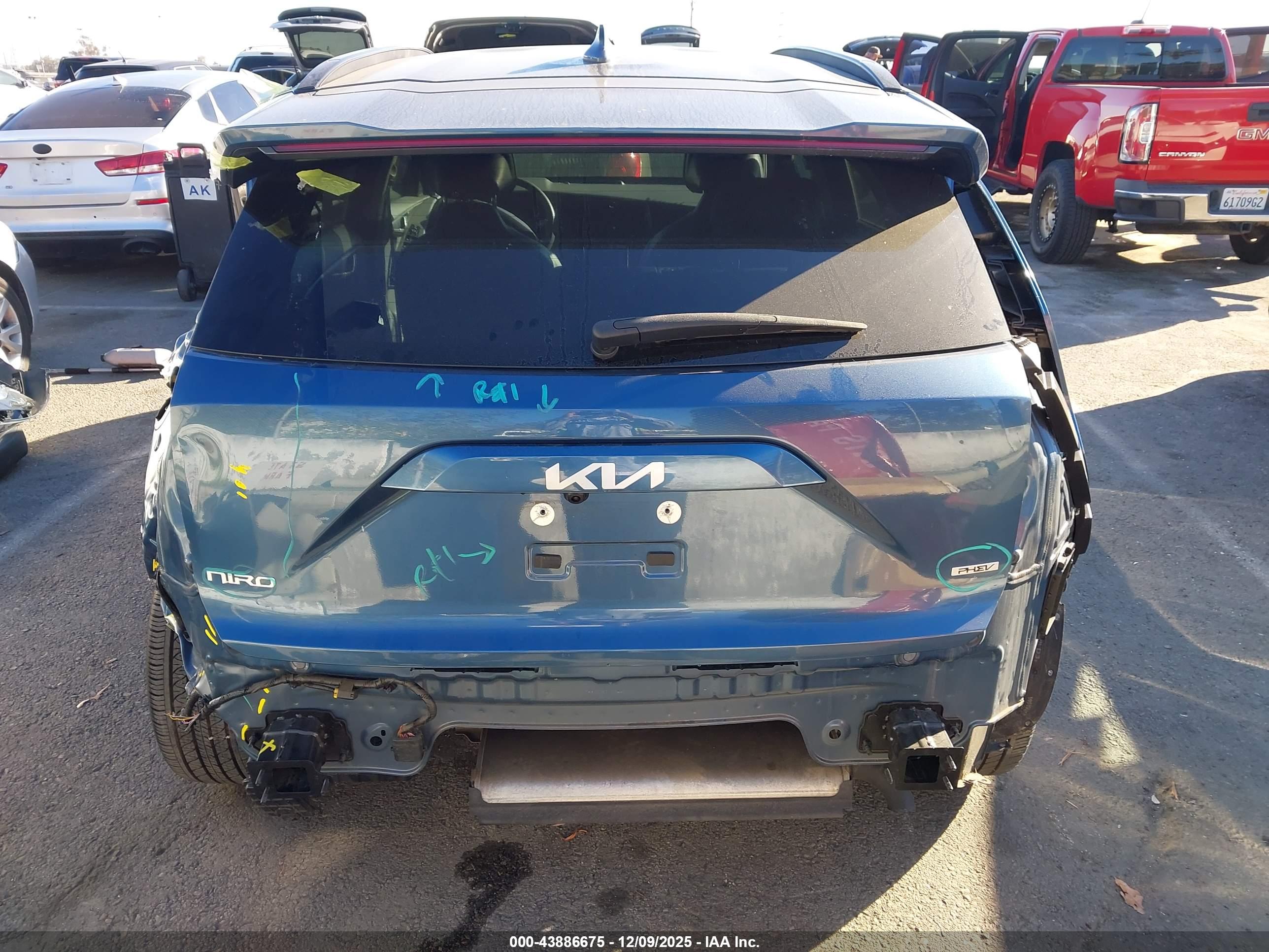 KIA NIRO image 6