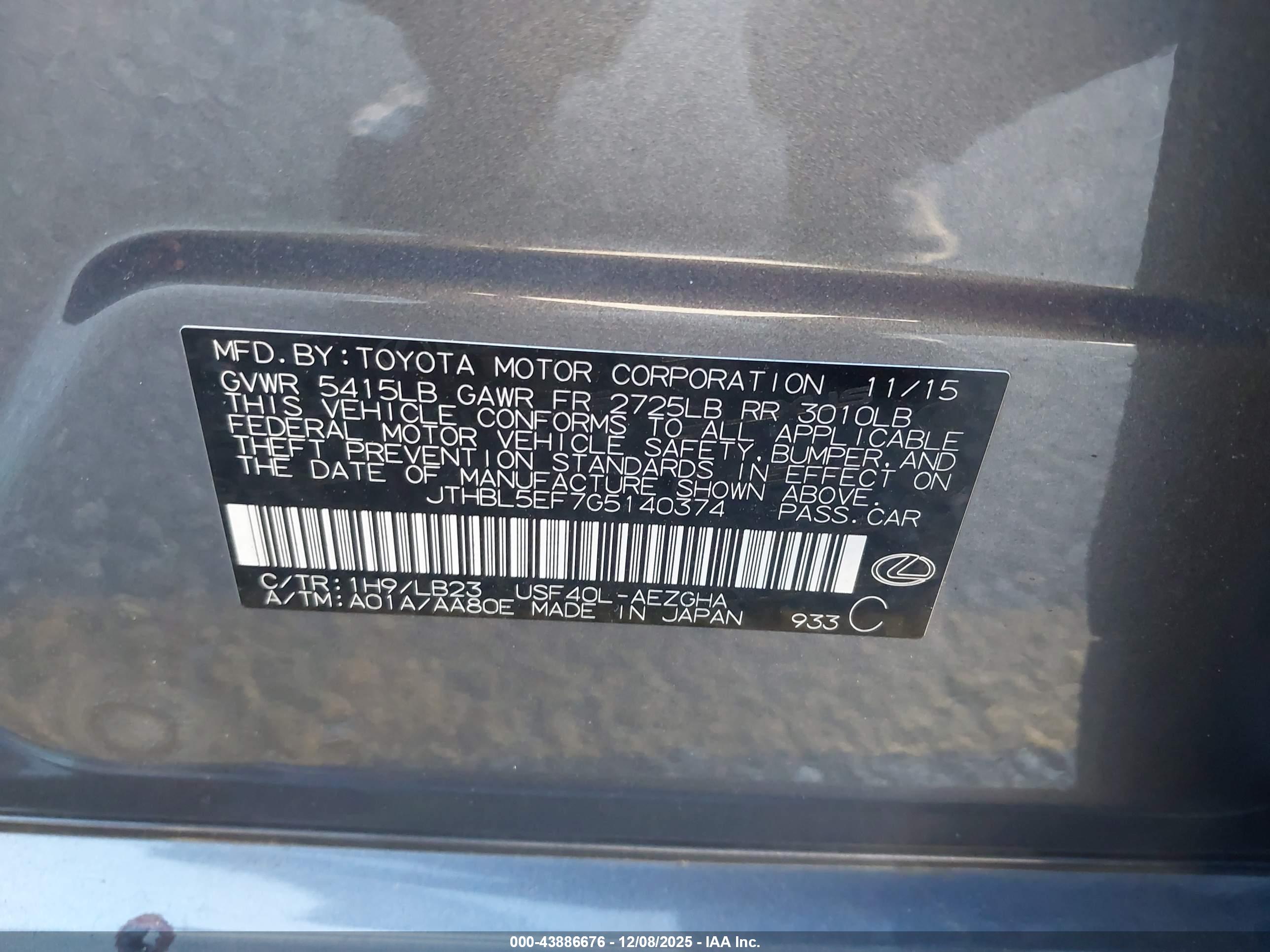 LEXUS LS image 9