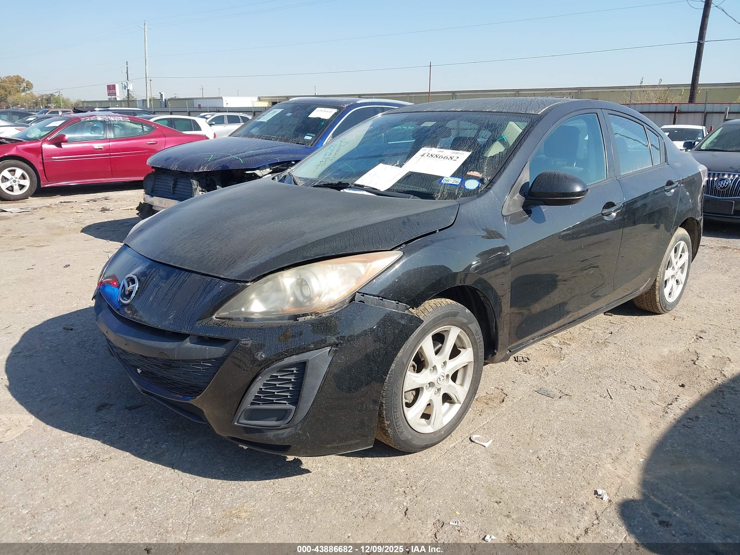 MAZDA MAZDA3 image 6