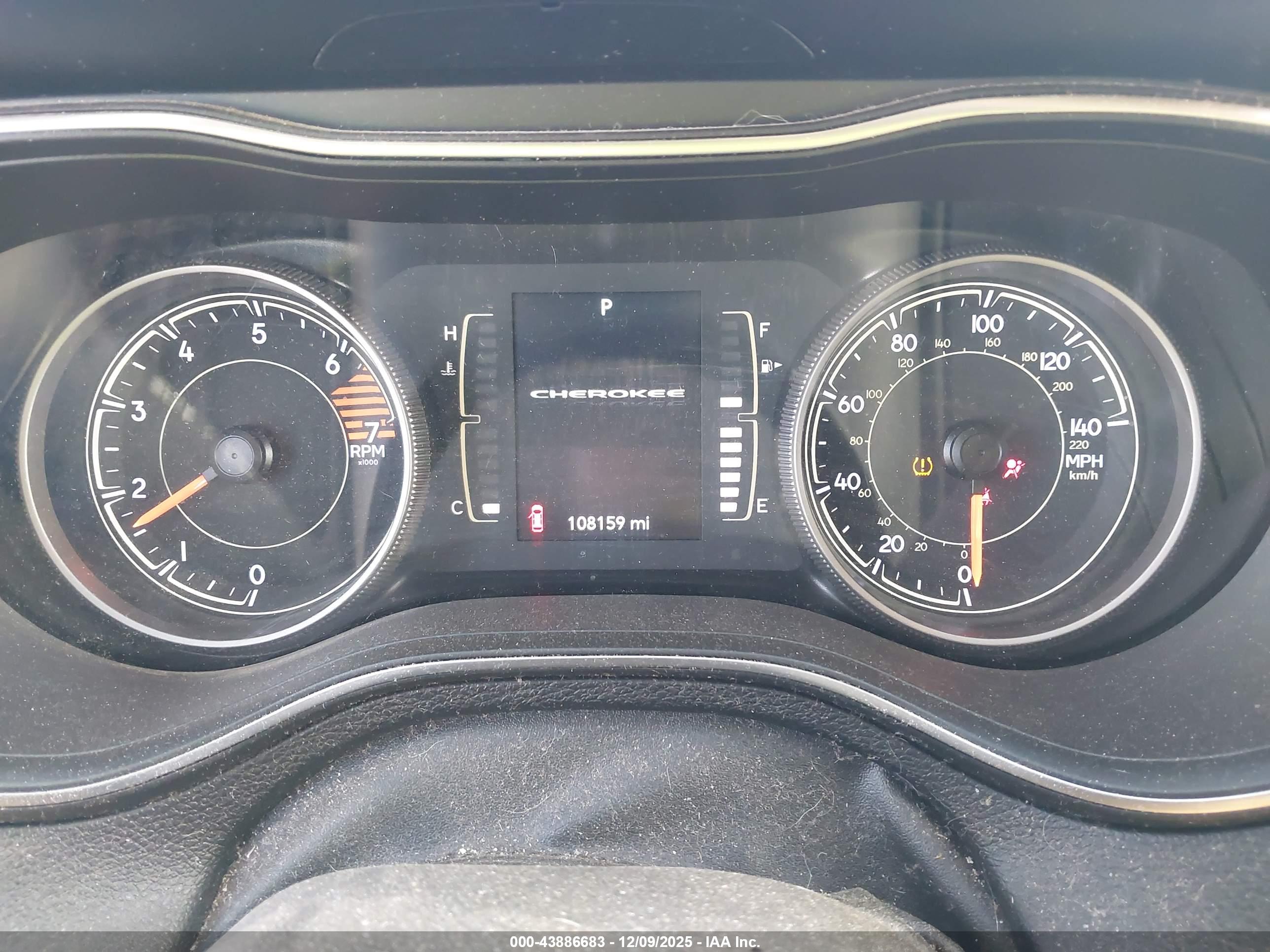 JEEP CHEROKEE image 7