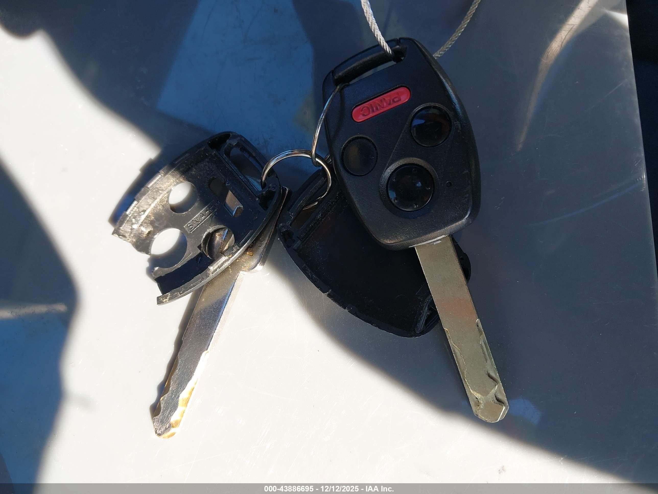 HONDA CIVIC image 11