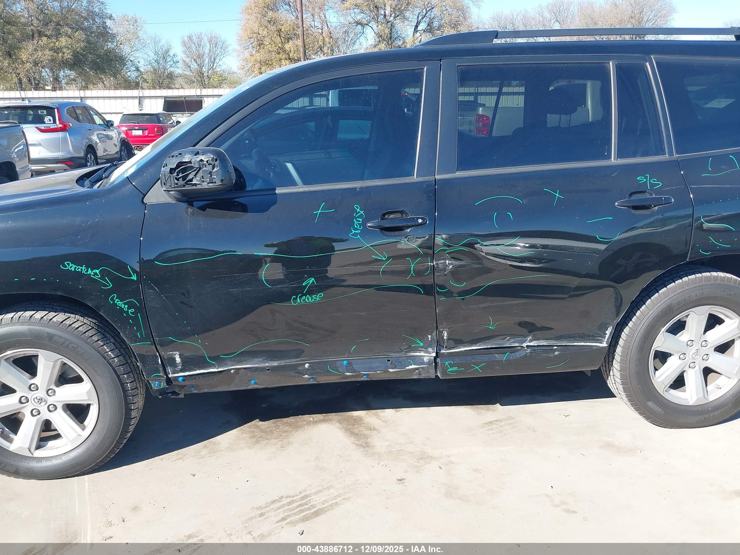 TOYOTA HIGHLANDER image 6