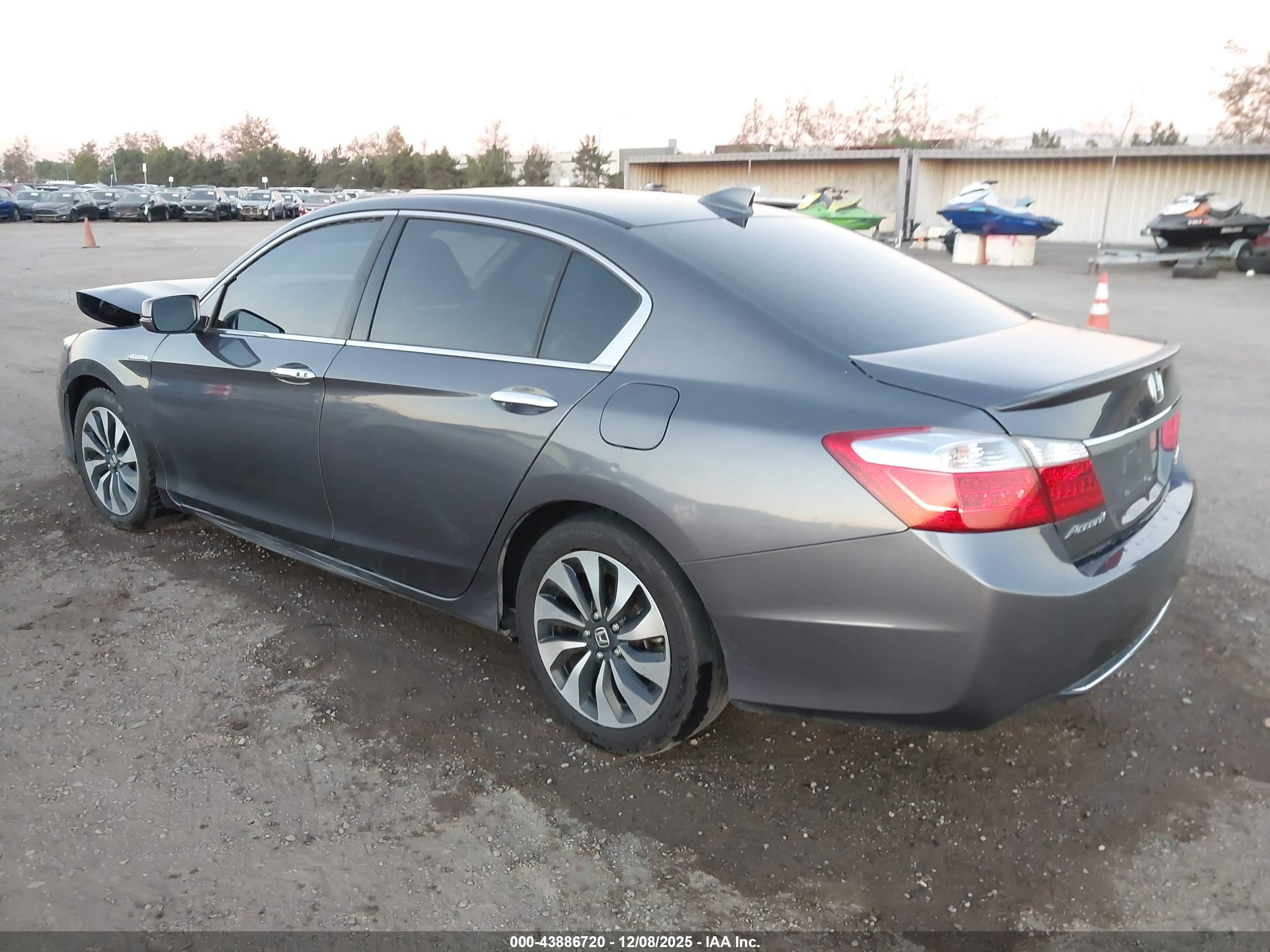 HONDA ACCORD image 3