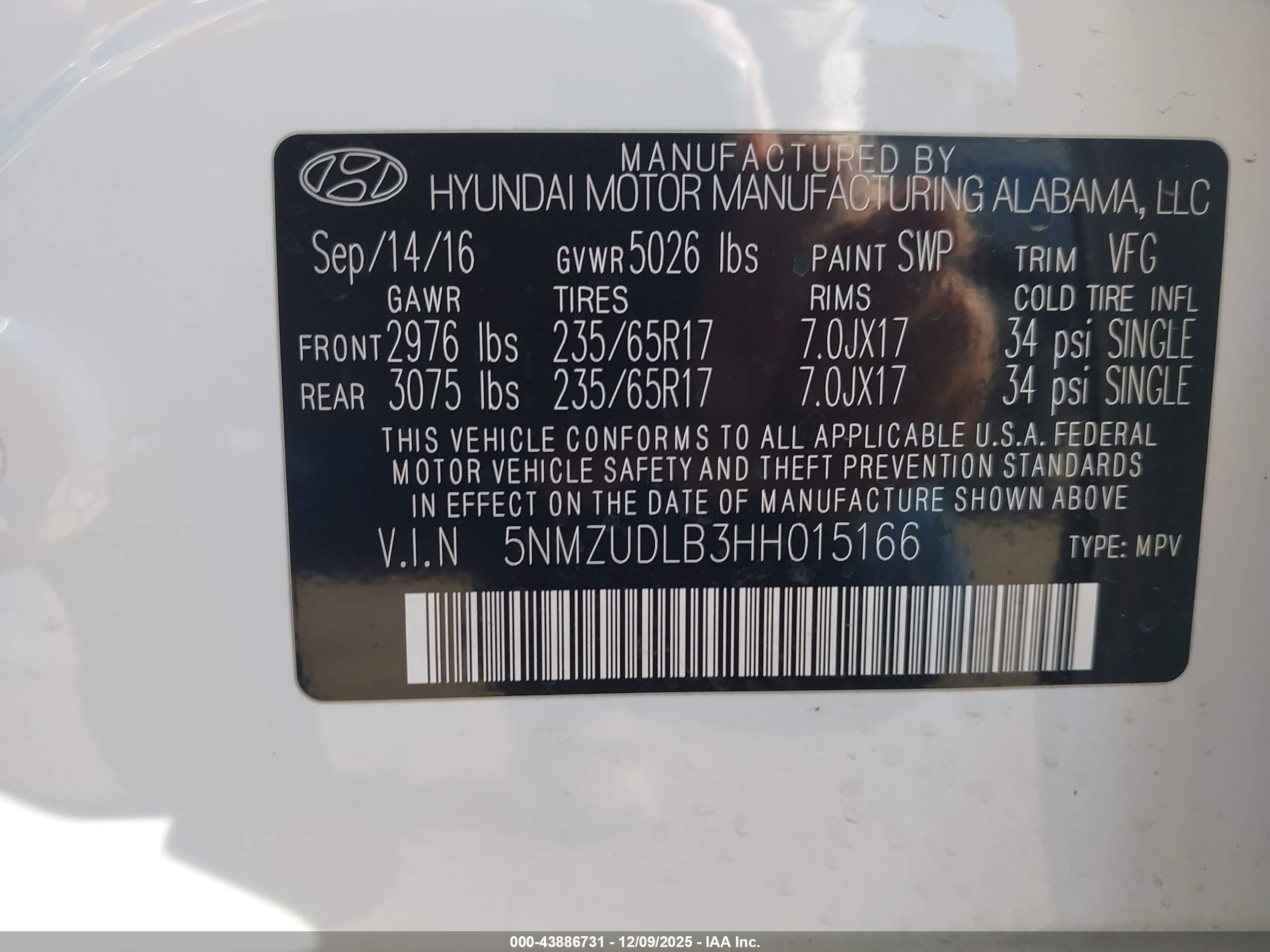 HYUNDAI SANTA image 9