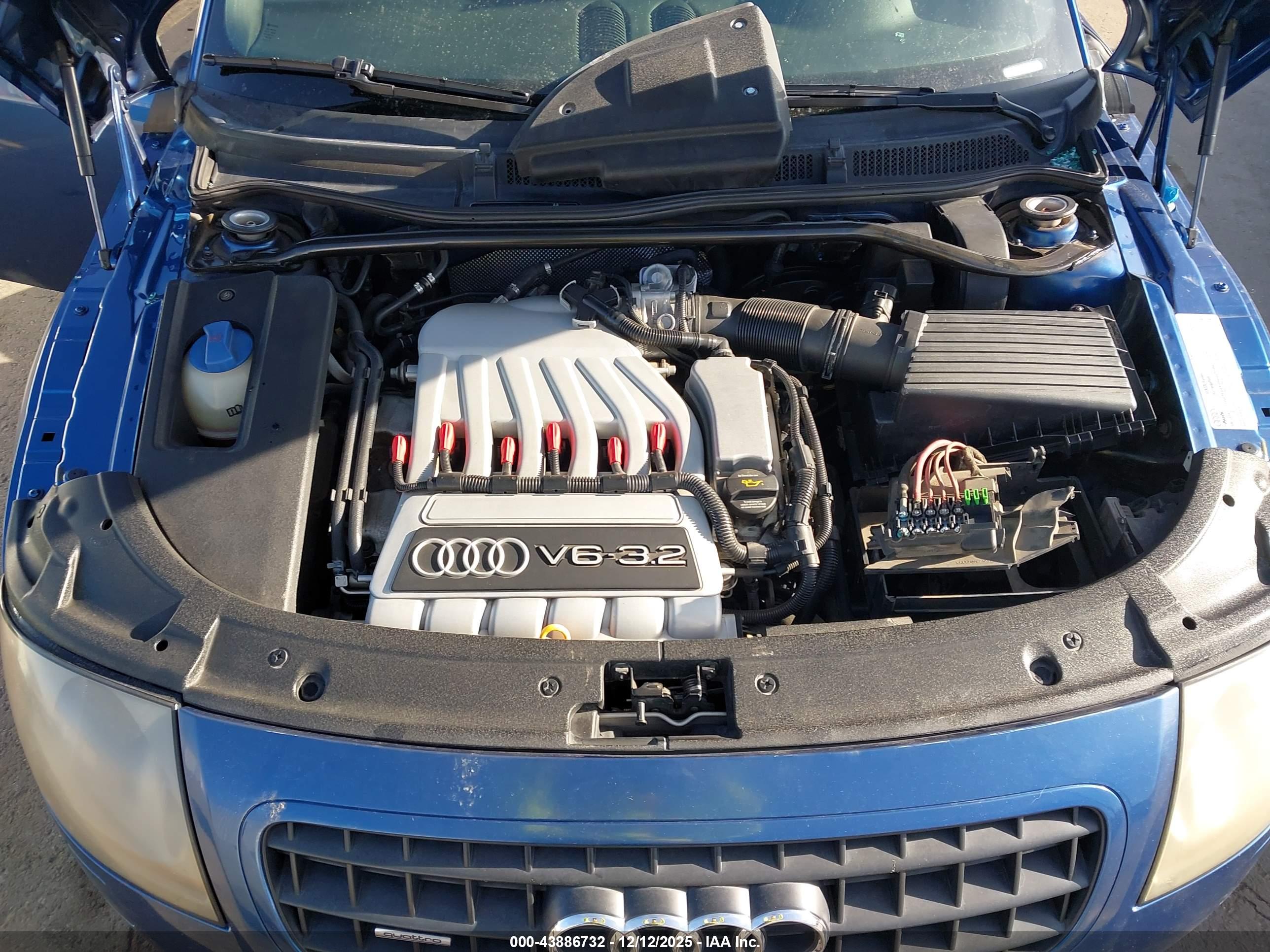 AUDI TT image 10