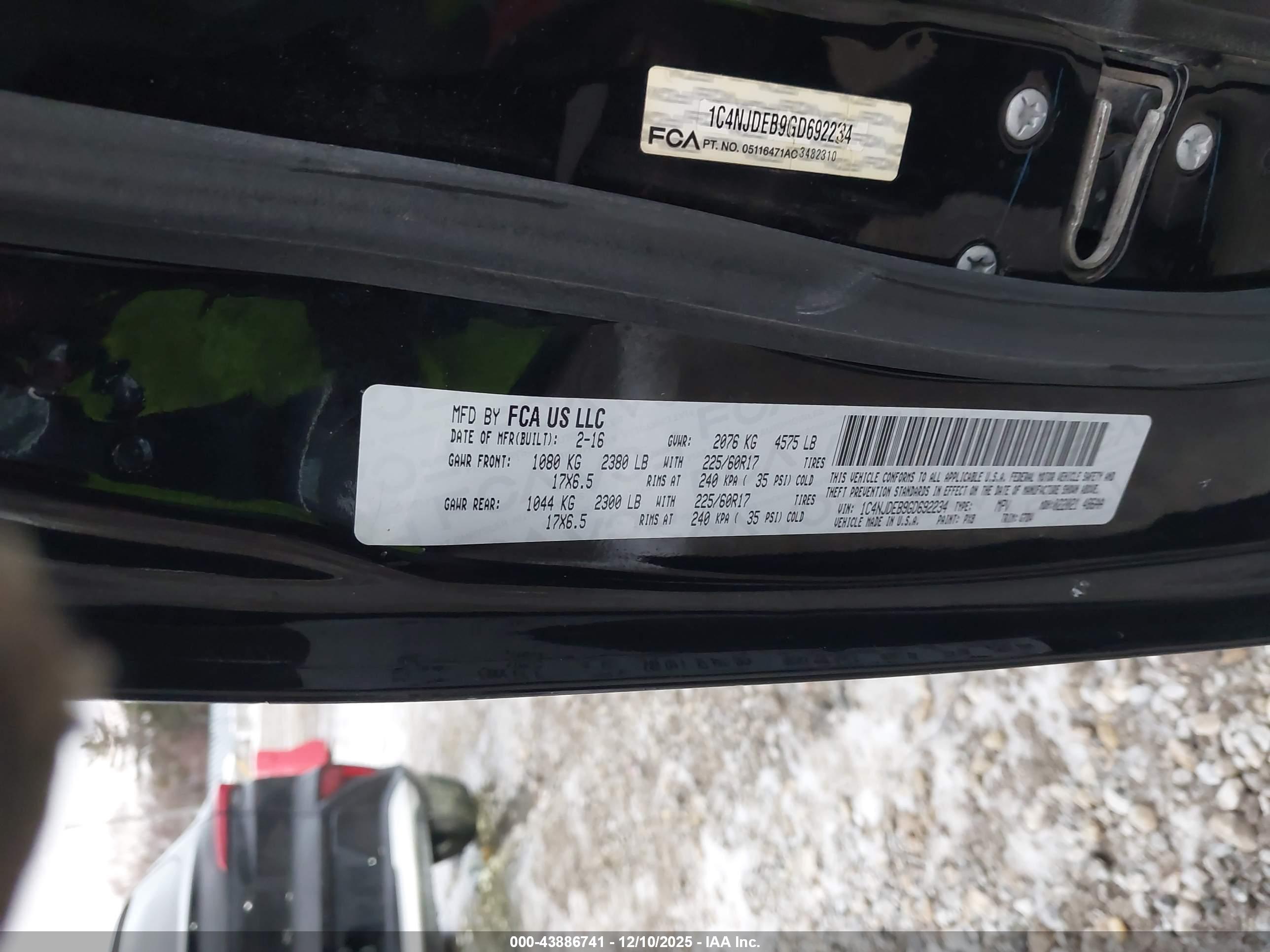 JEEP COMPASS image 9