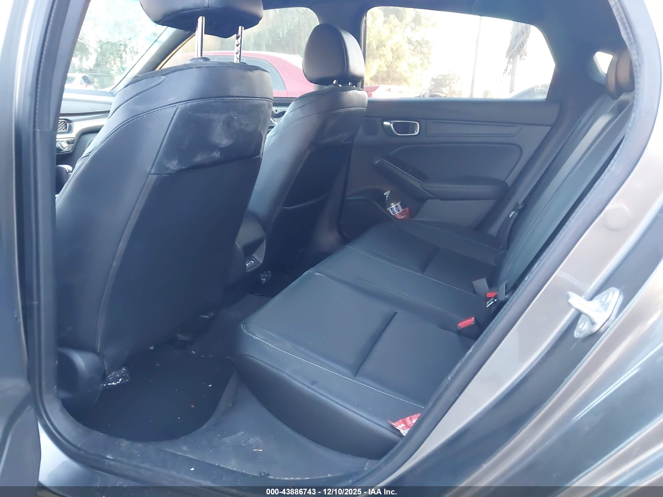 ACURA INTEGRA image 8