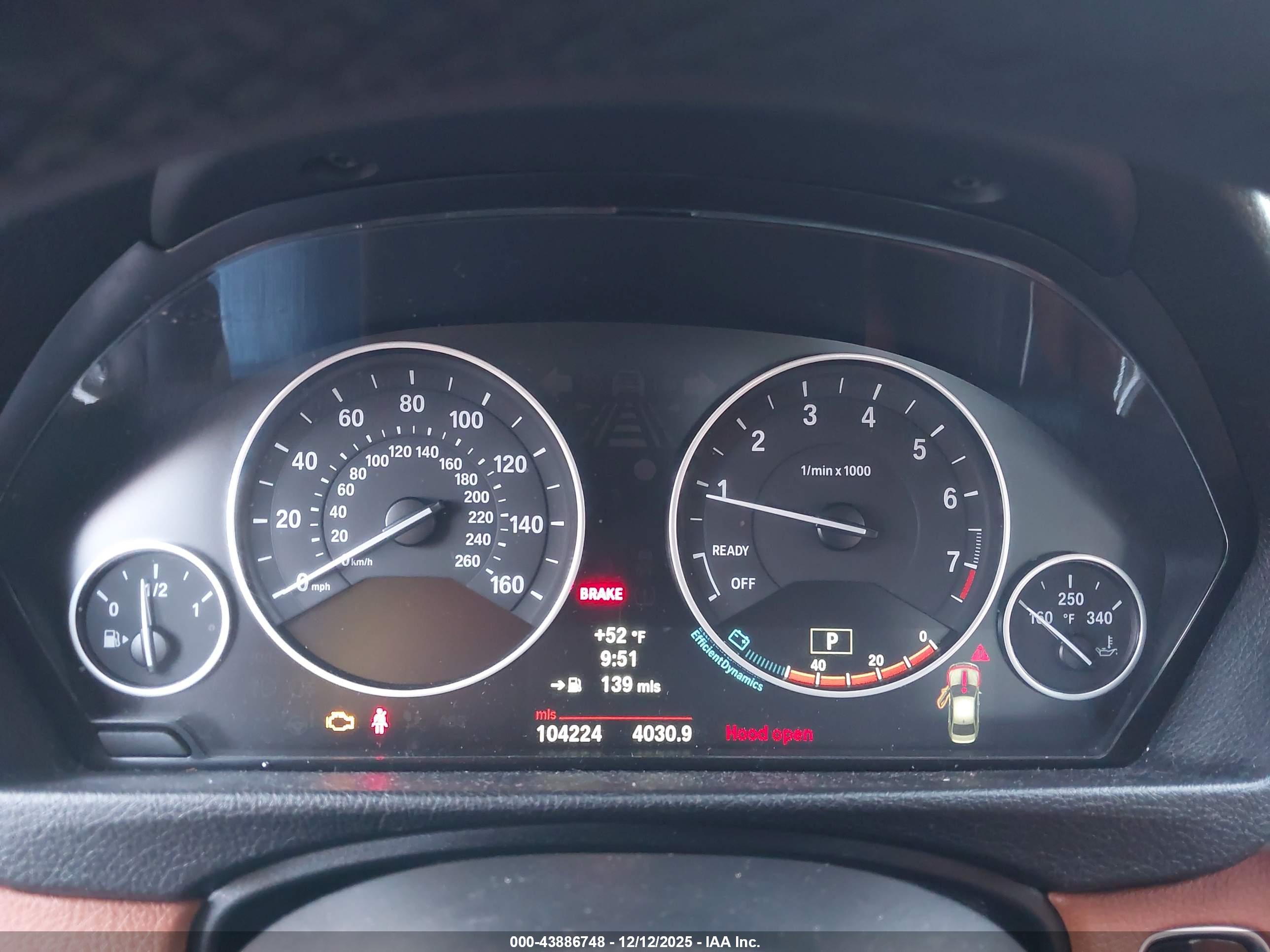 BMW 335I image 7