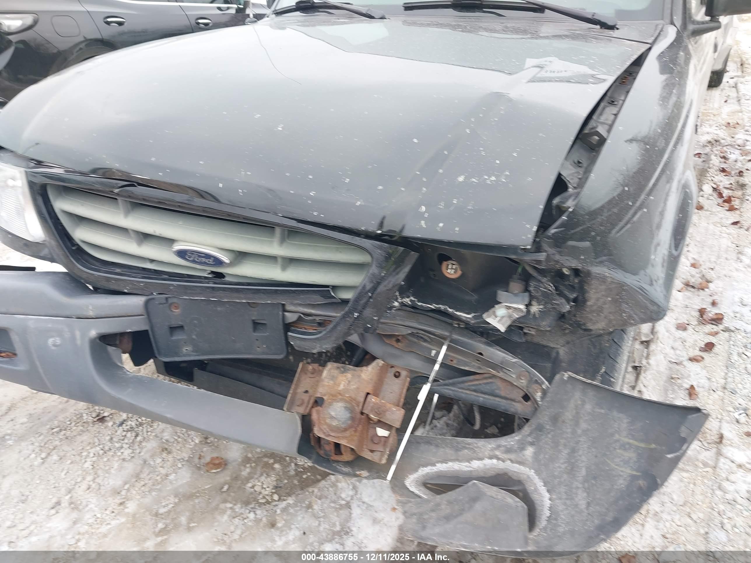 FORD RANGER image 6