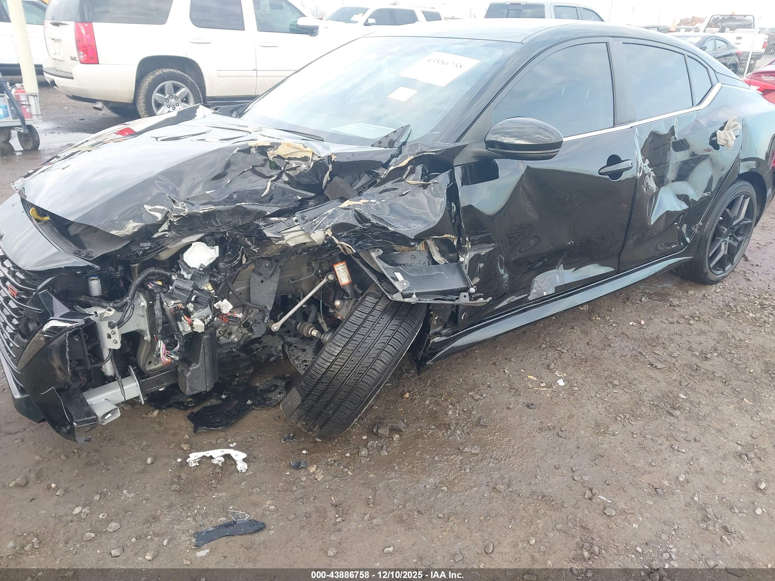 NISSAN SENTRA image 6
