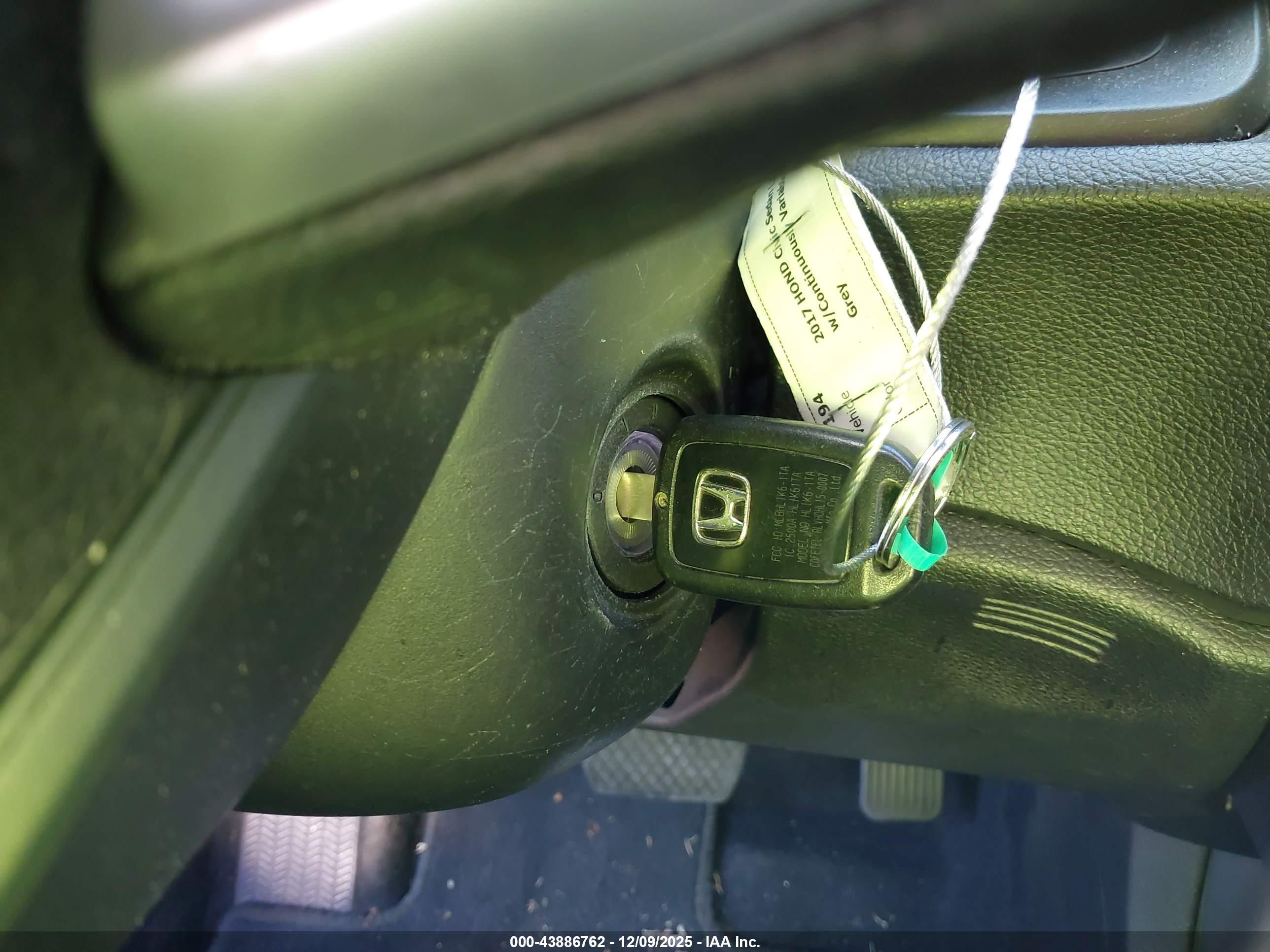 HONDA CIVIC image 11