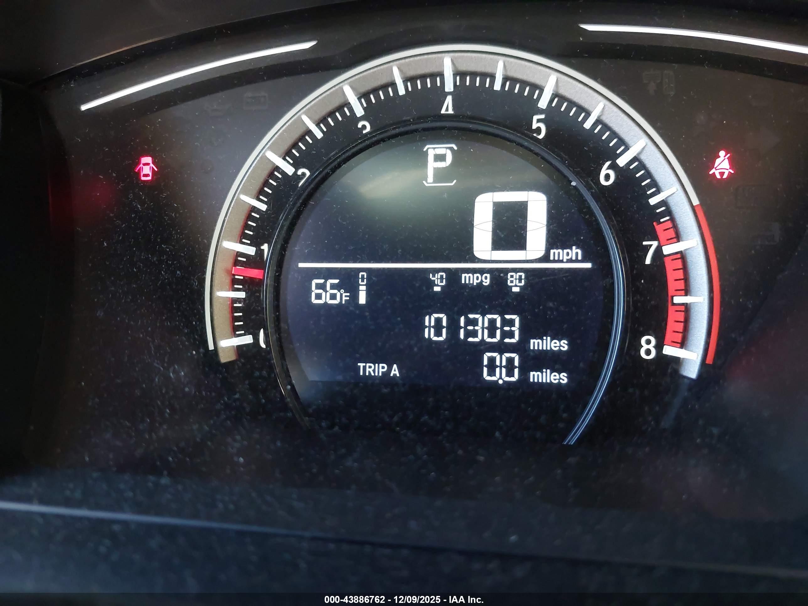 HONDA CIVIC image 7