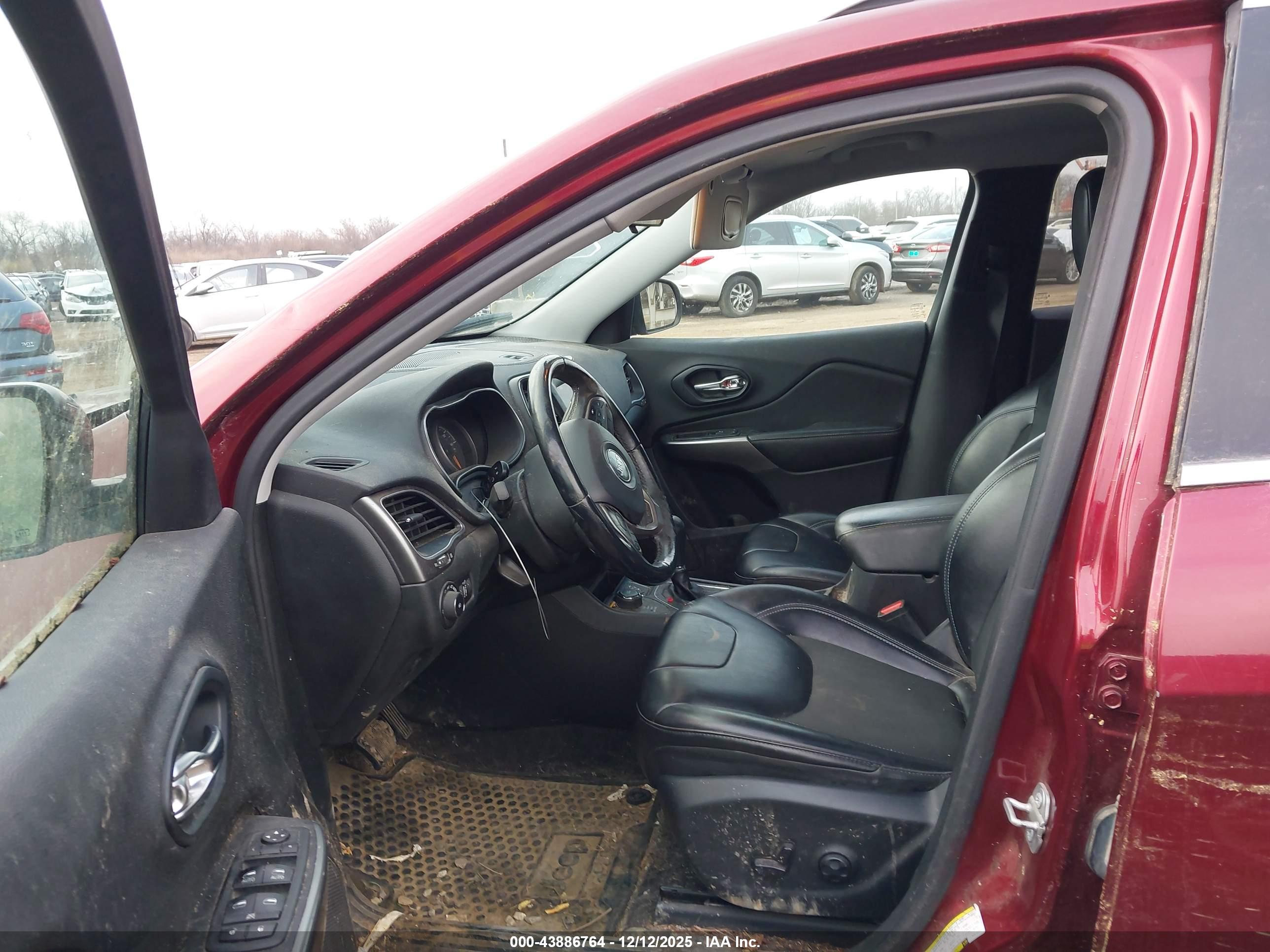 JEEP CHEROKEE image 5