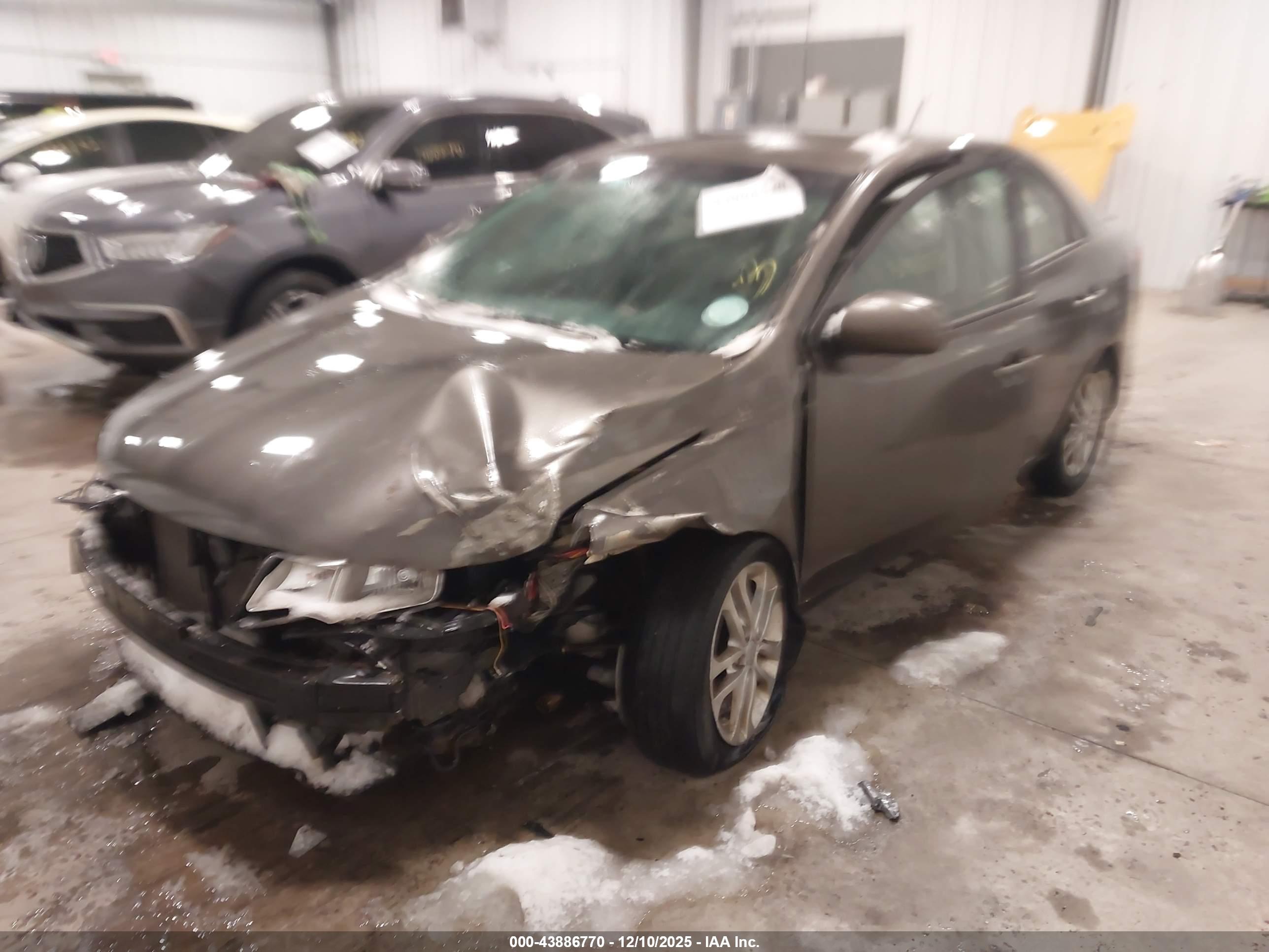 KIA FORTE image 2