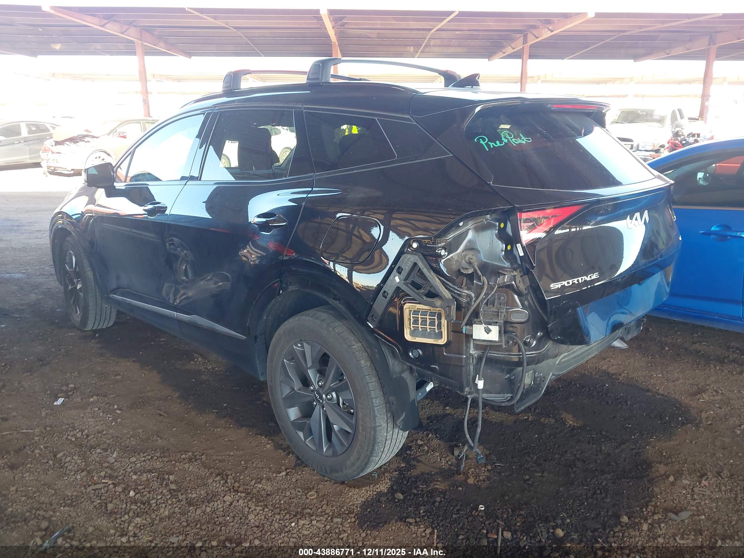 KIA SPORTAGE image 3