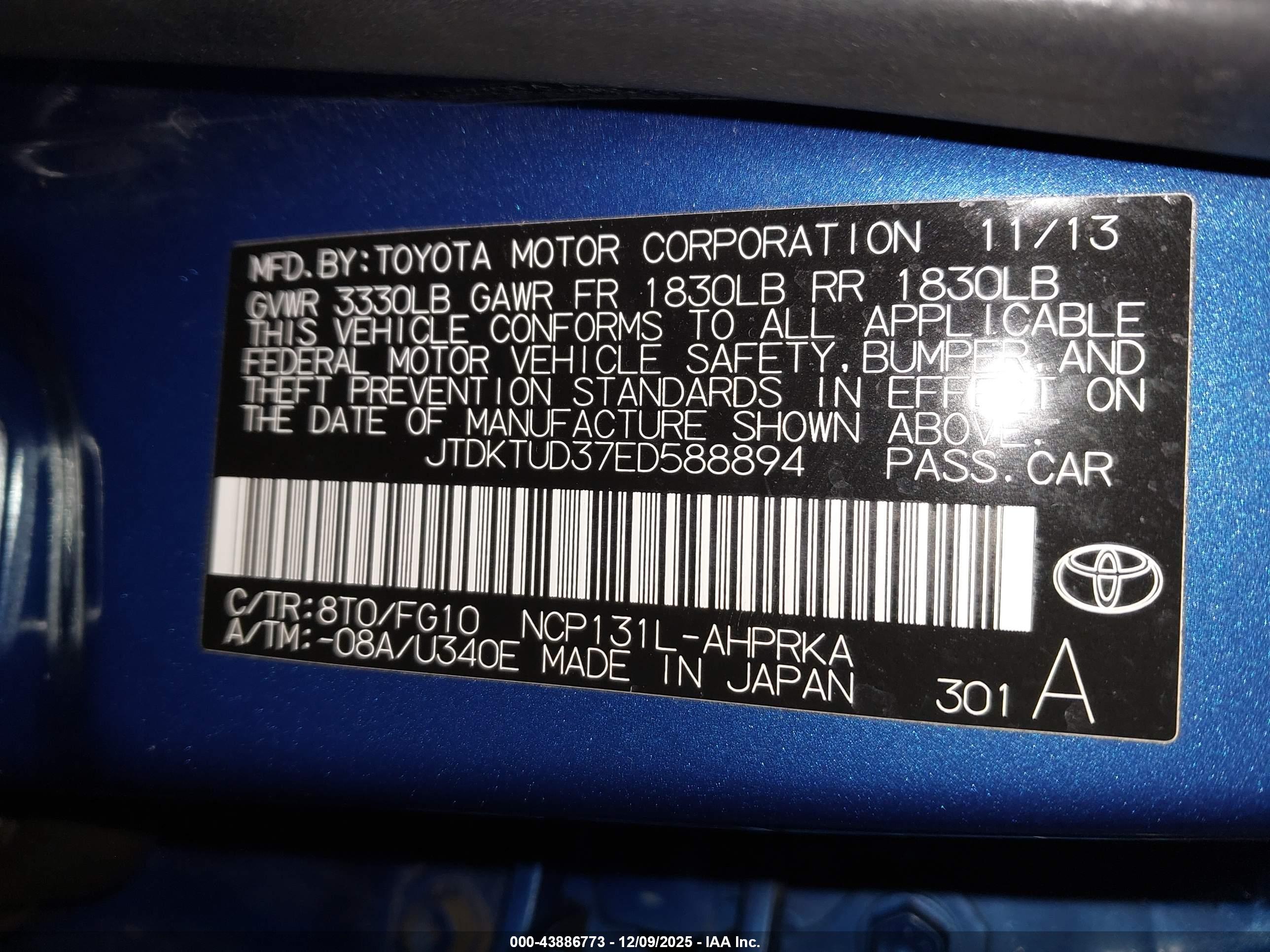 TOYOTA YARIS image 9