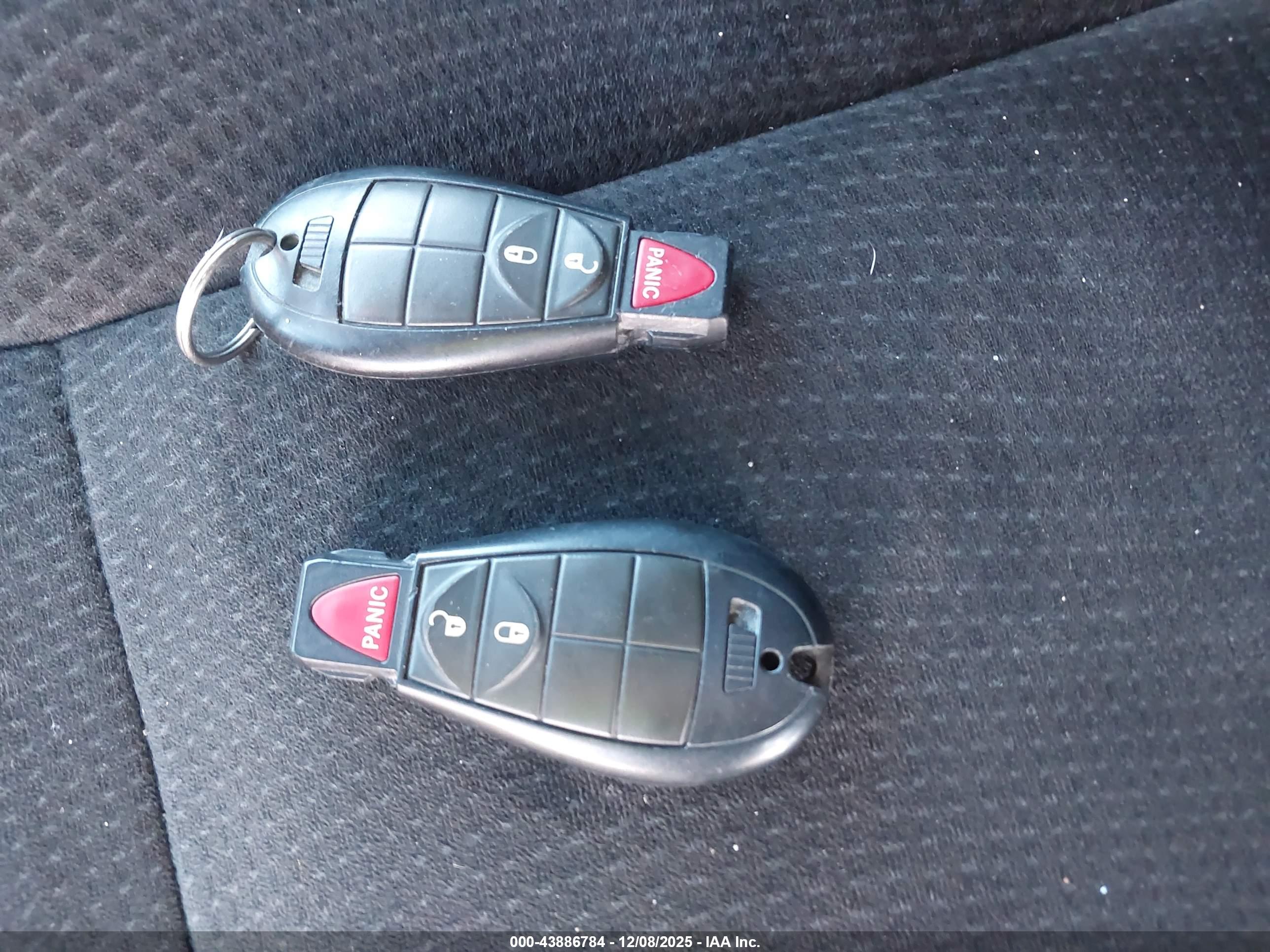 DODGE GRAND image 11