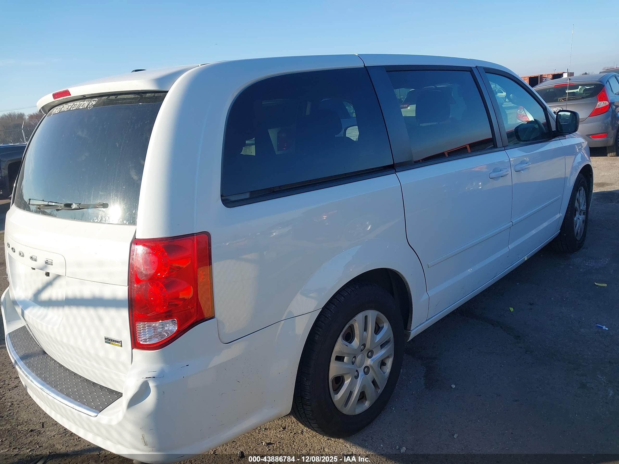 DODGE GRAND image 4