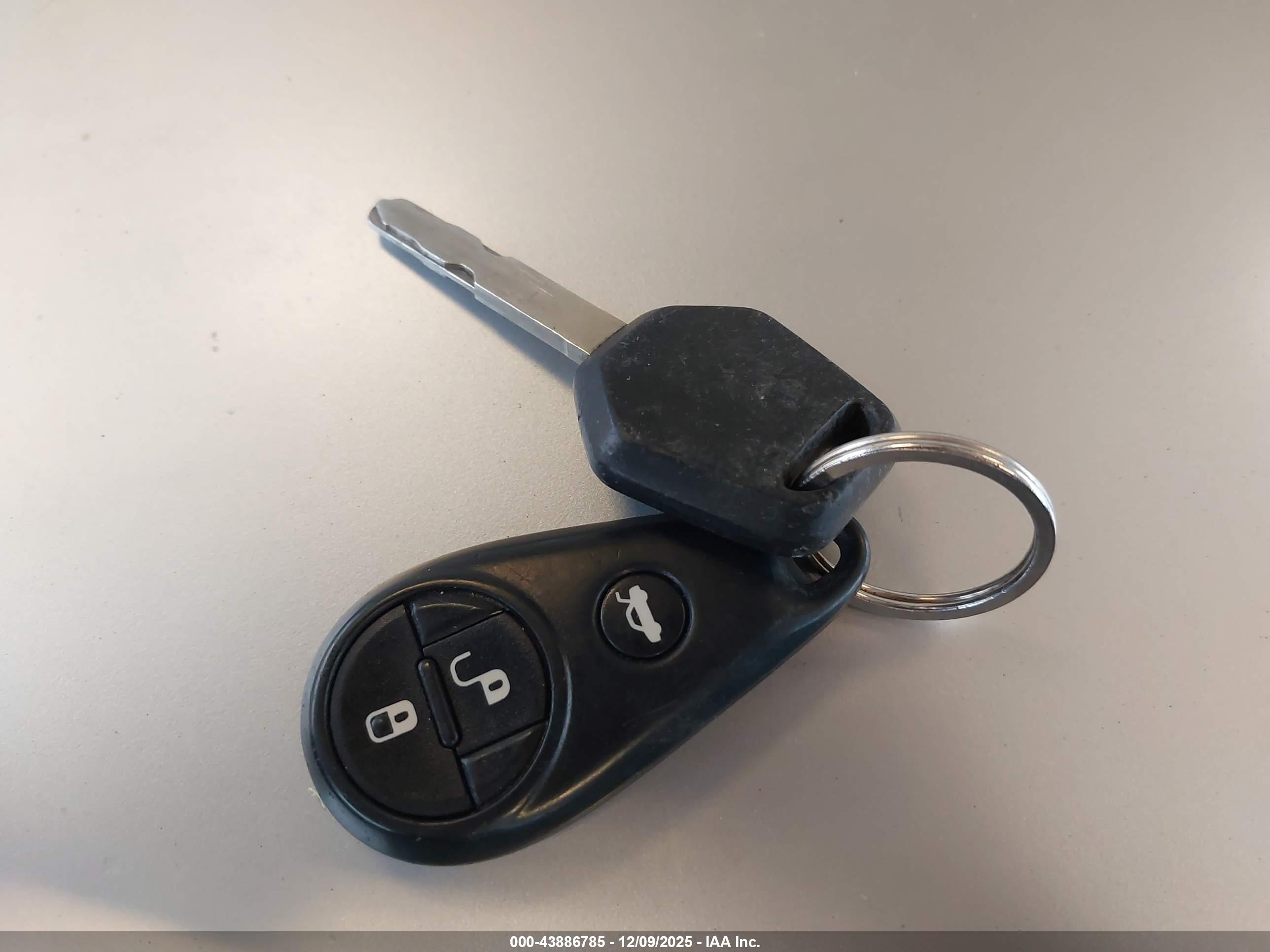 SUBARU FORESTER image 11