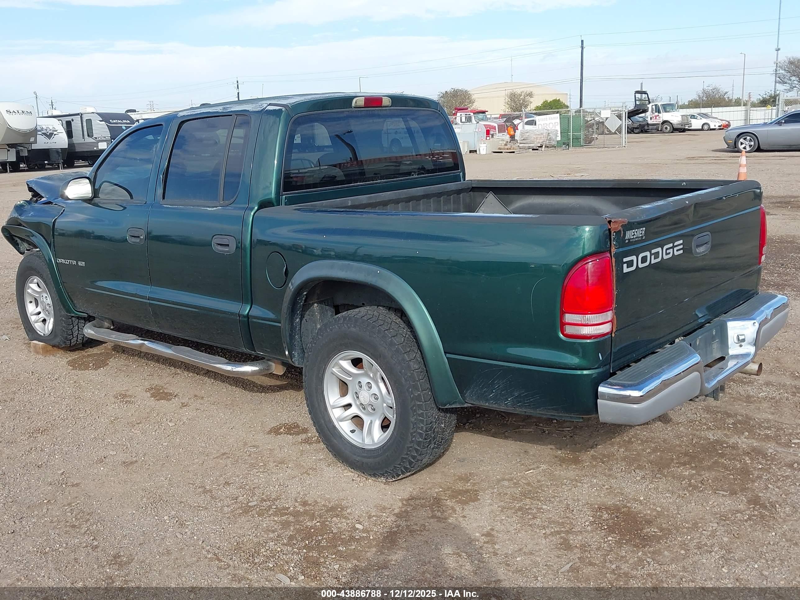 DODGE DAKOTA image 3