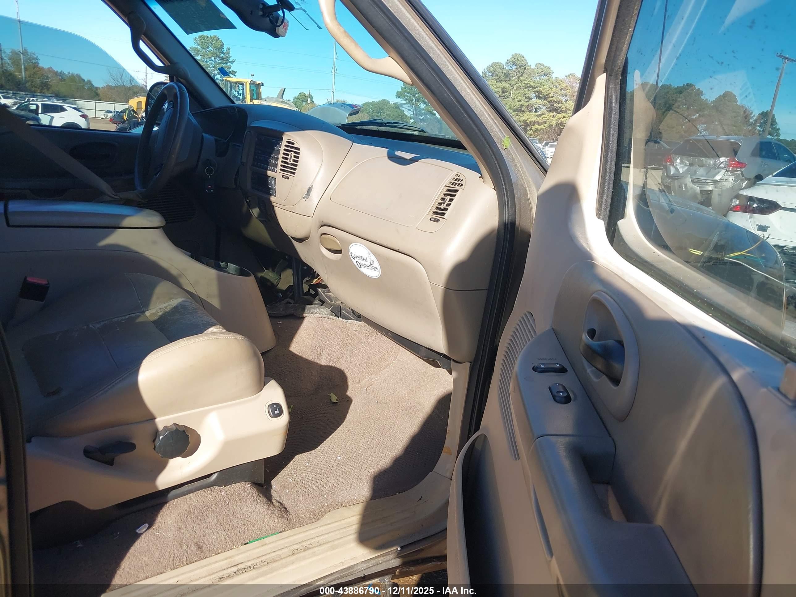 FORD F-150 image 5