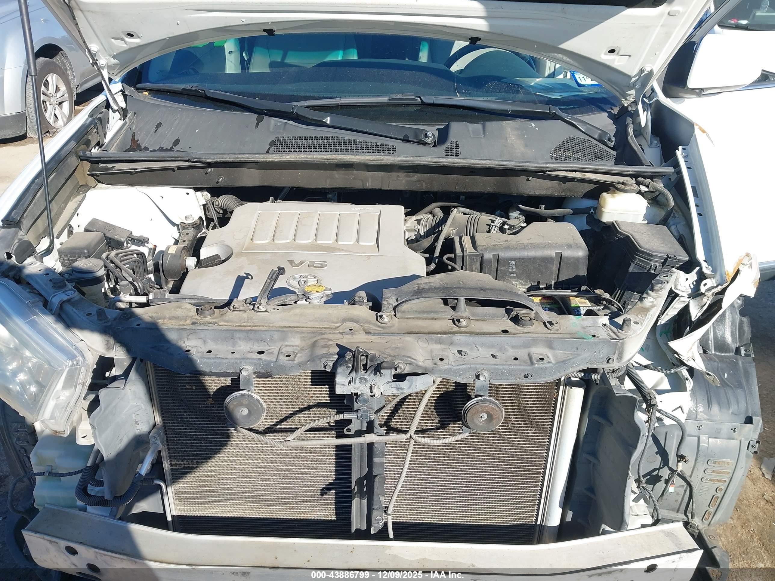 TOYOTA HIGHLANDER image 10
