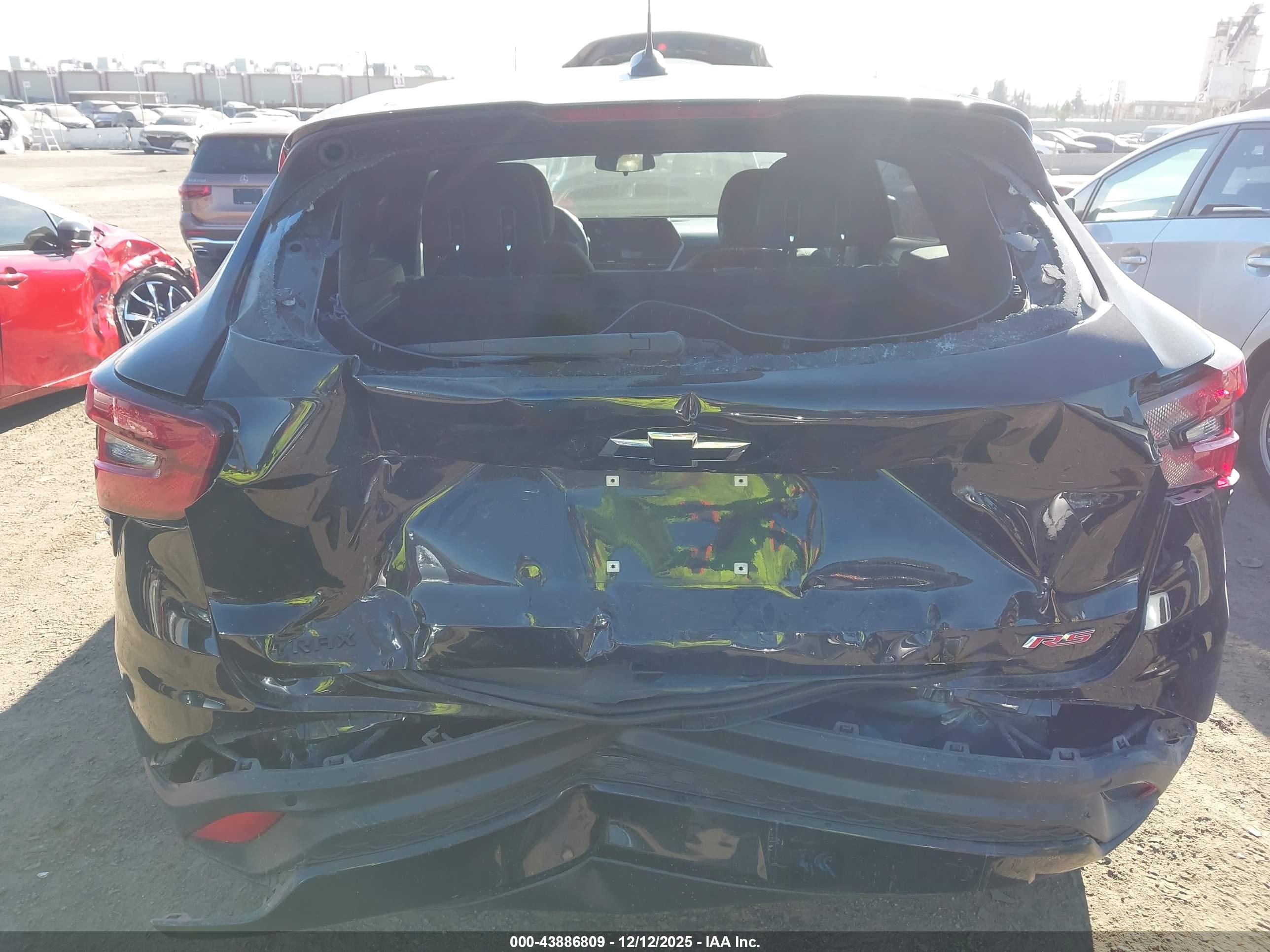 CHEVROLET TRAX image 6