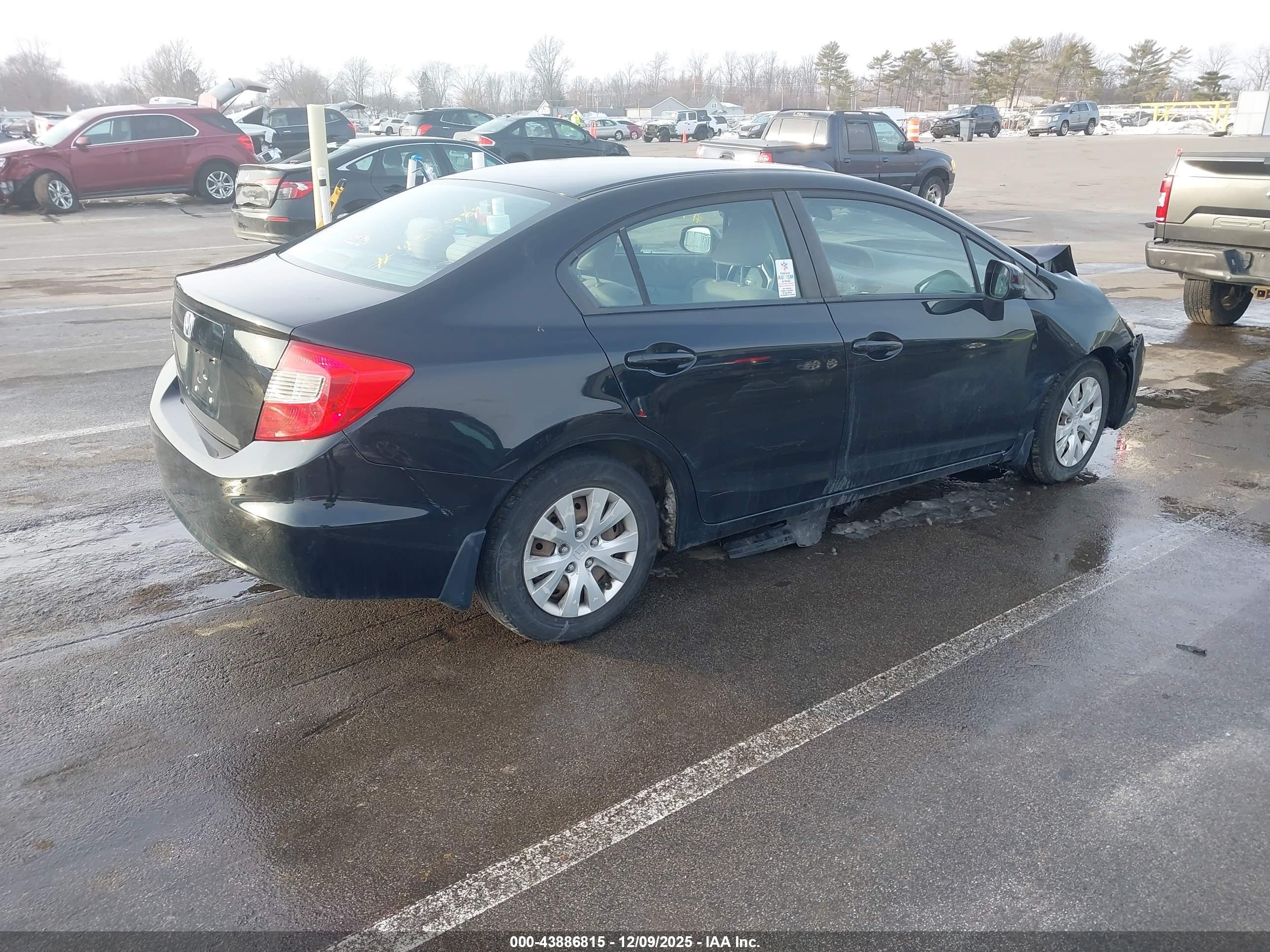 HONDA CIVIC image 4
